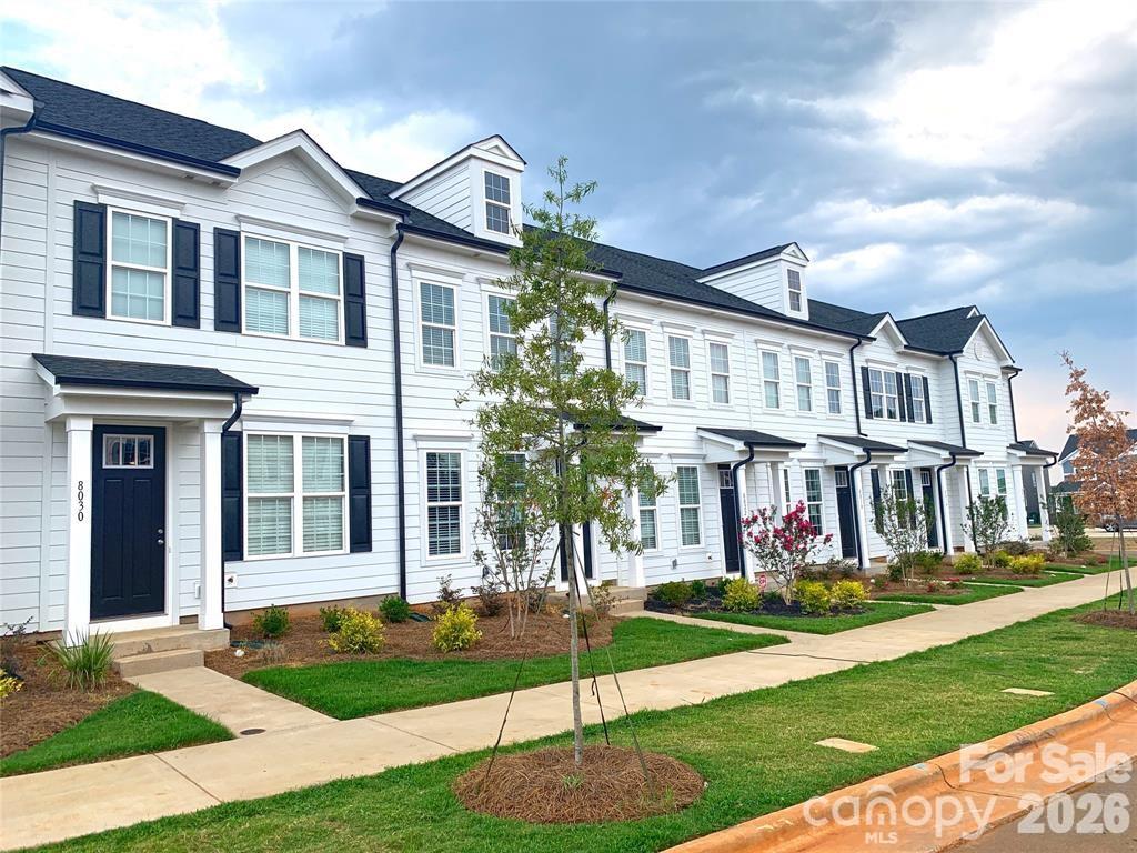 8127 Jacey Lane #43 — Huntersville