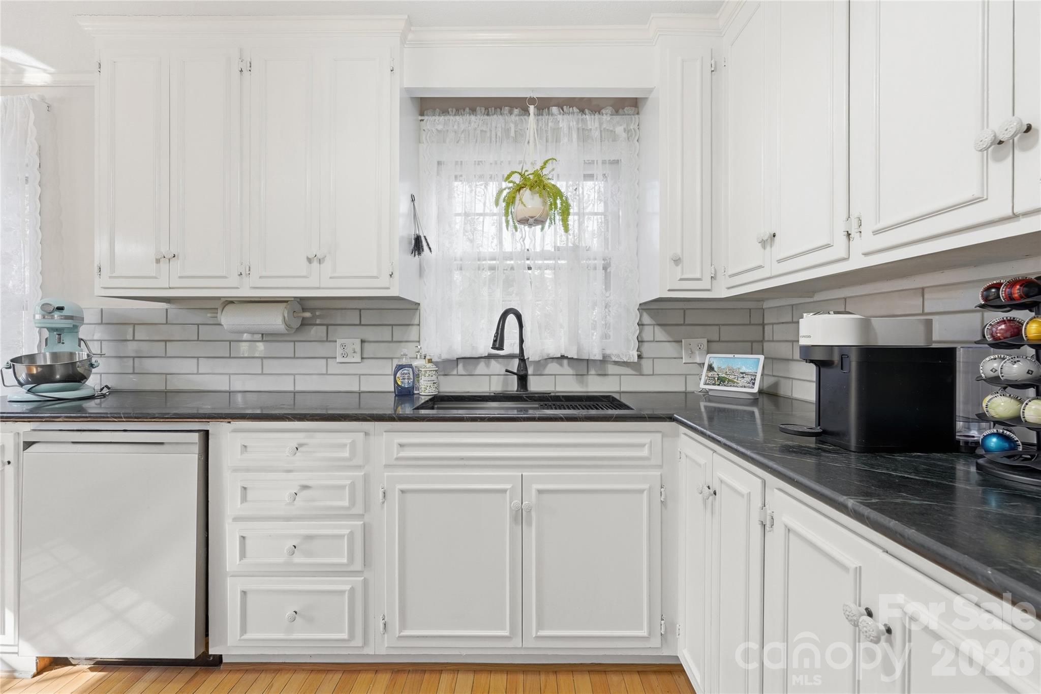 604 Whittington Place — Statesville
