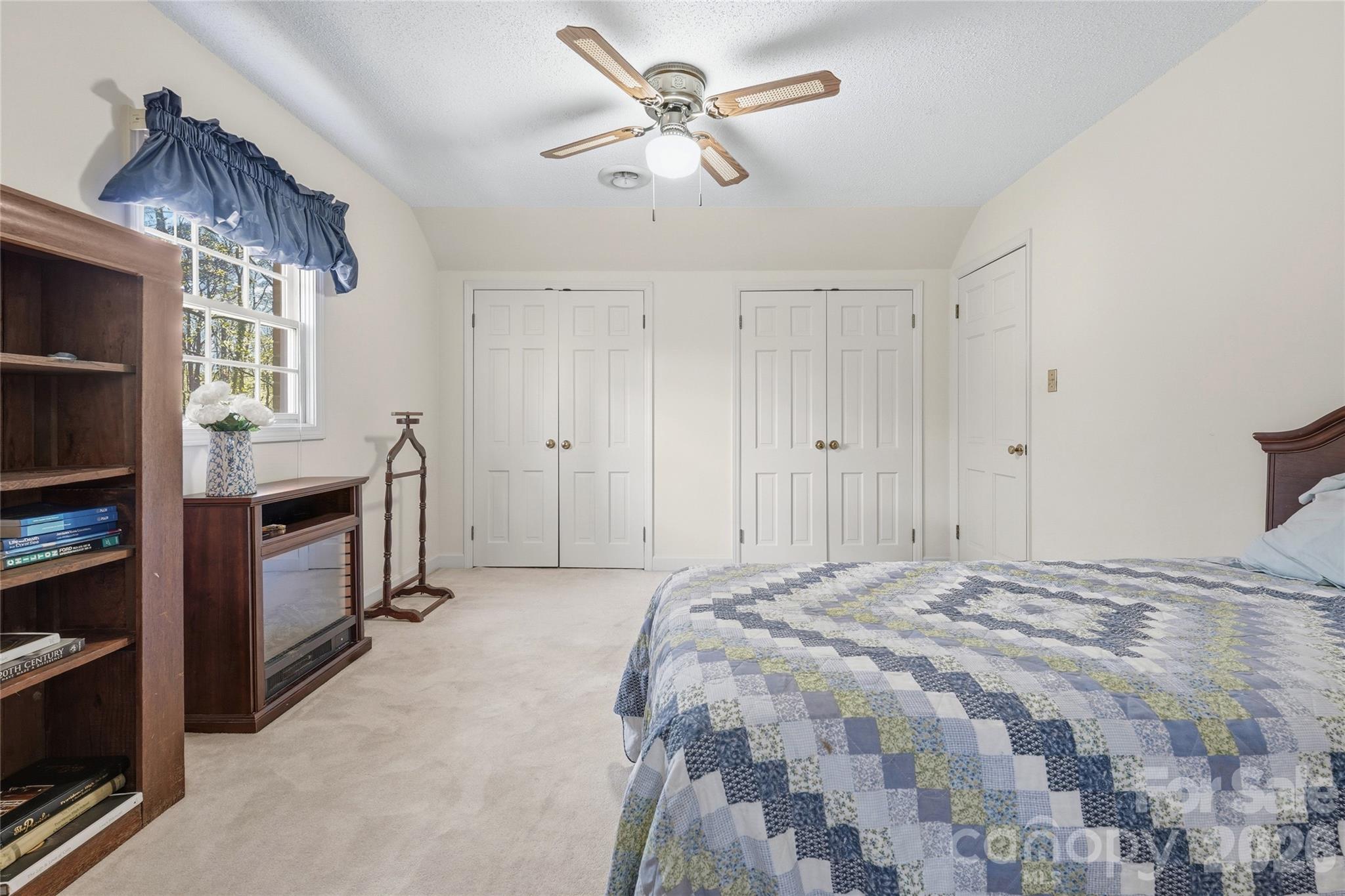 604 Whittington Place — Statesville