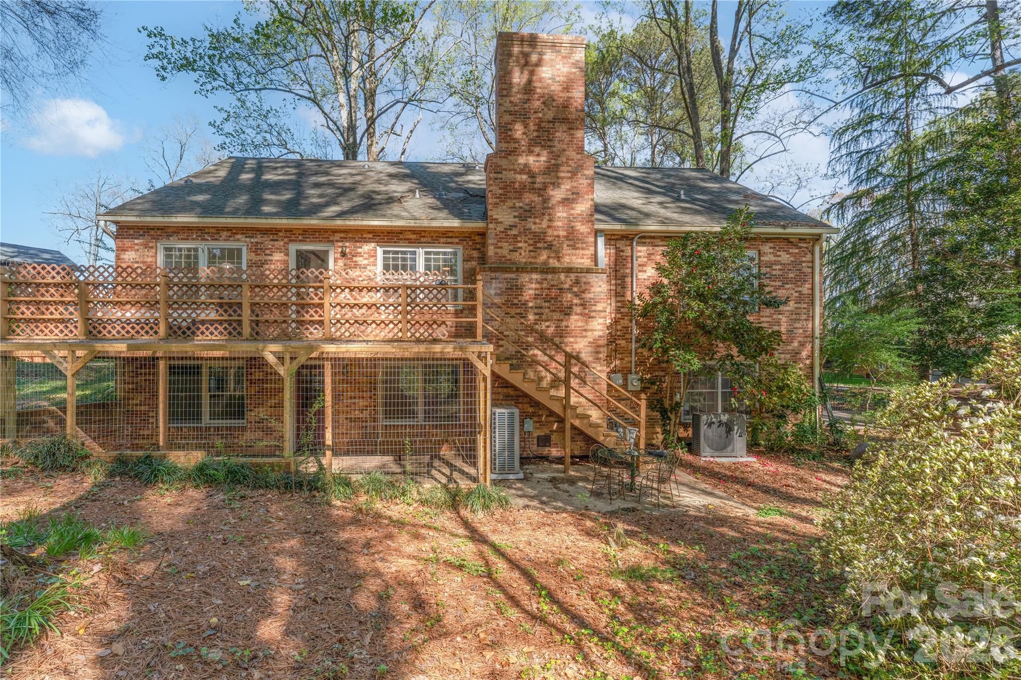 604 Whittington Place — Statesville