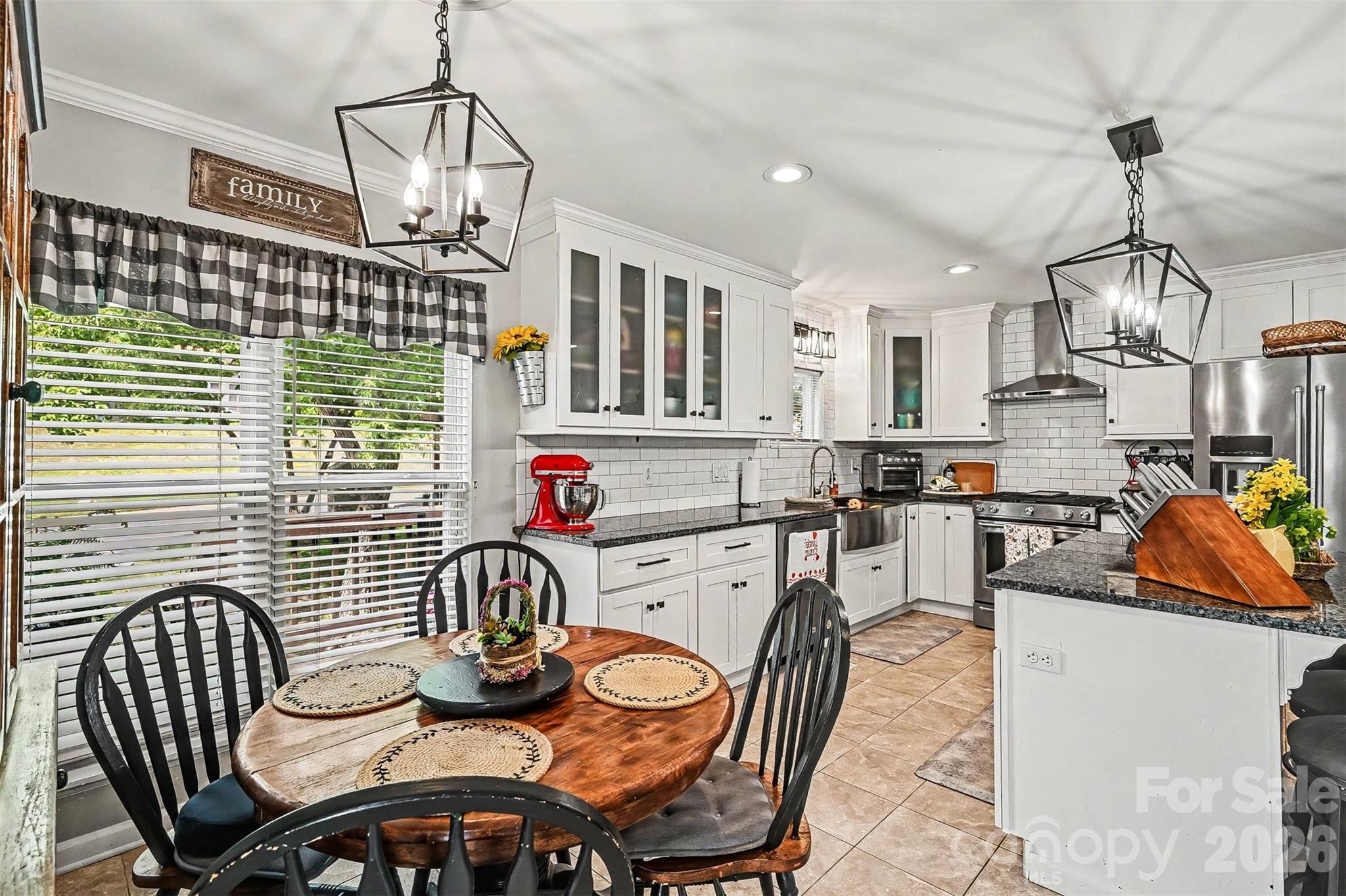 10319 Camelback Circle — Charlotte