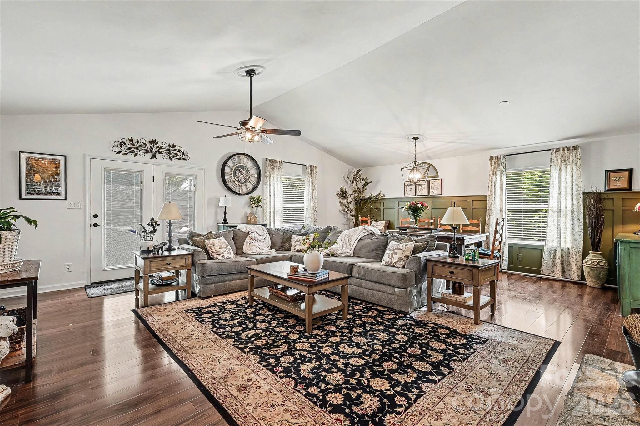 10319 Camelback Circle — Charlotte