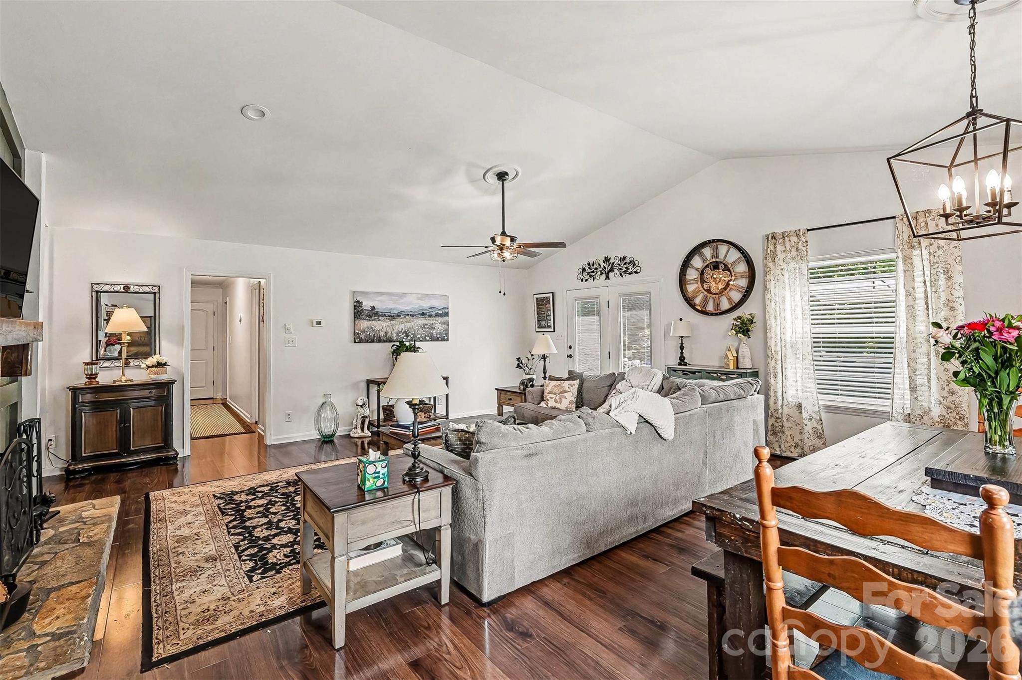 10319 Camelback Circle — Charlotte
