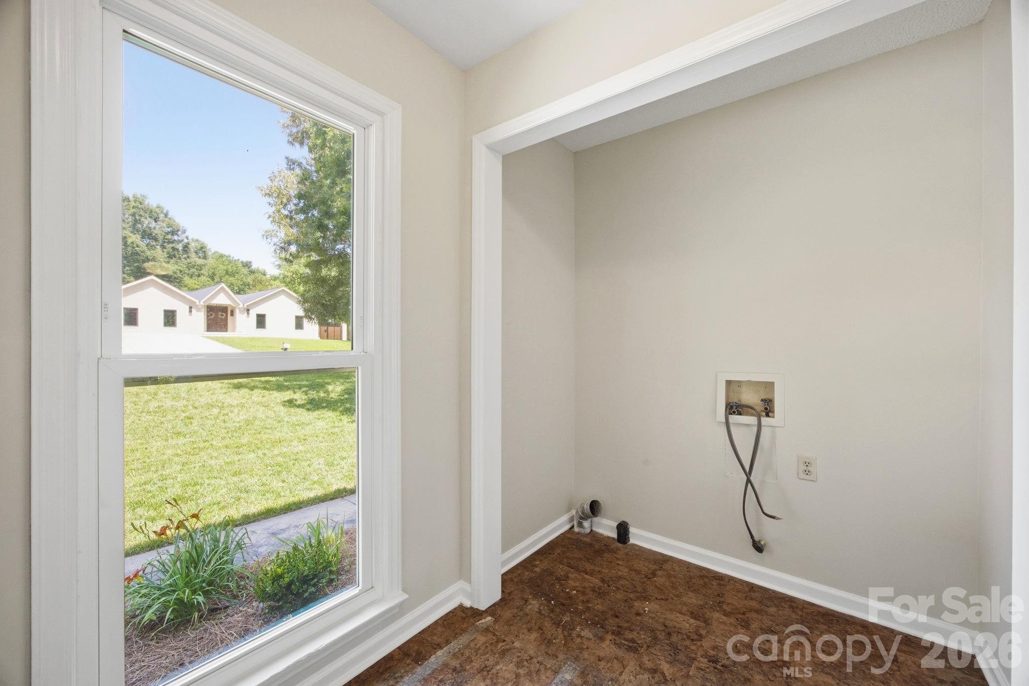 2011 Windlock Drive — Charlotte