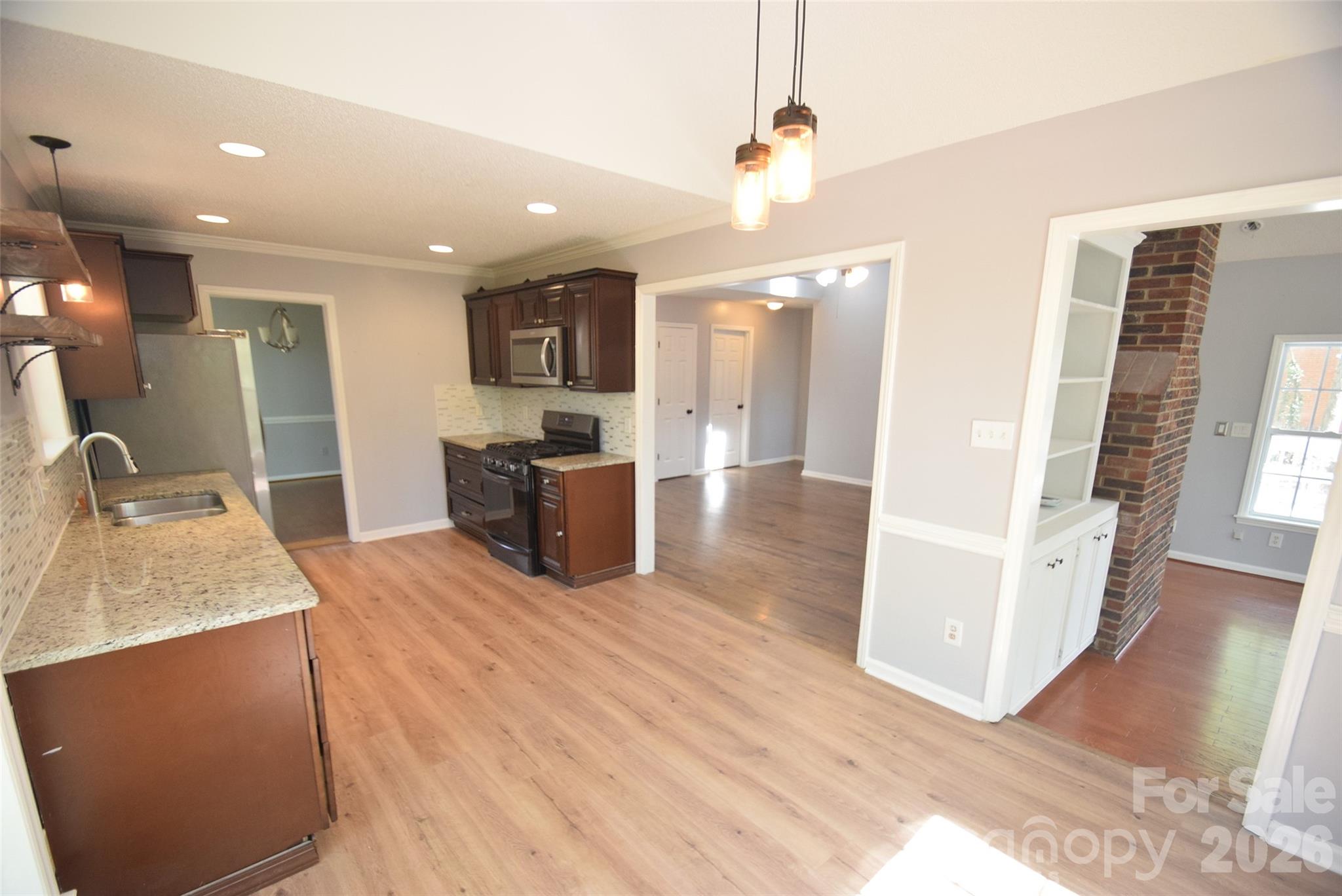 2336 Mill House Lane — Matthews