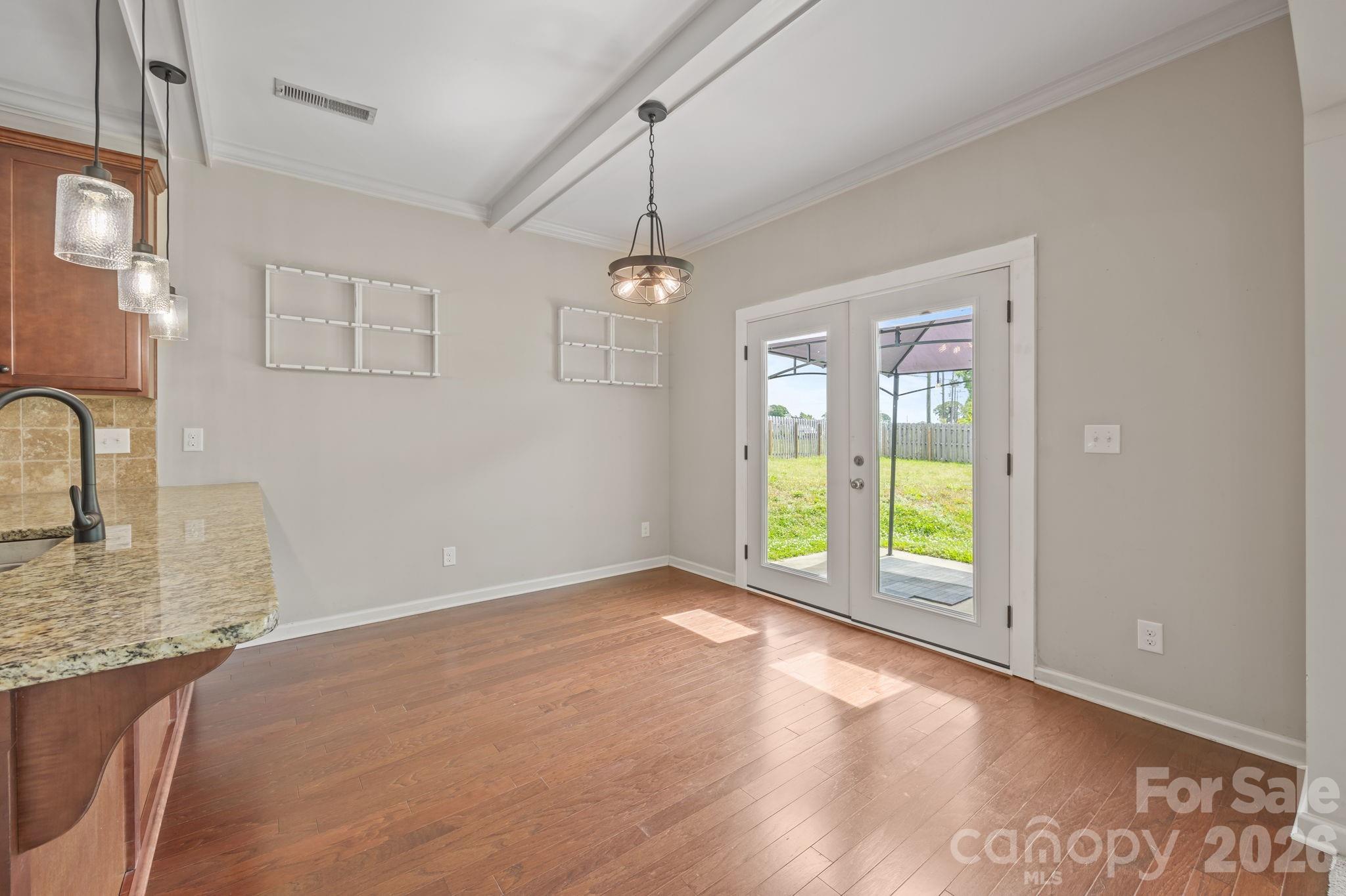 103 Hedgewood Drive — Mooresville