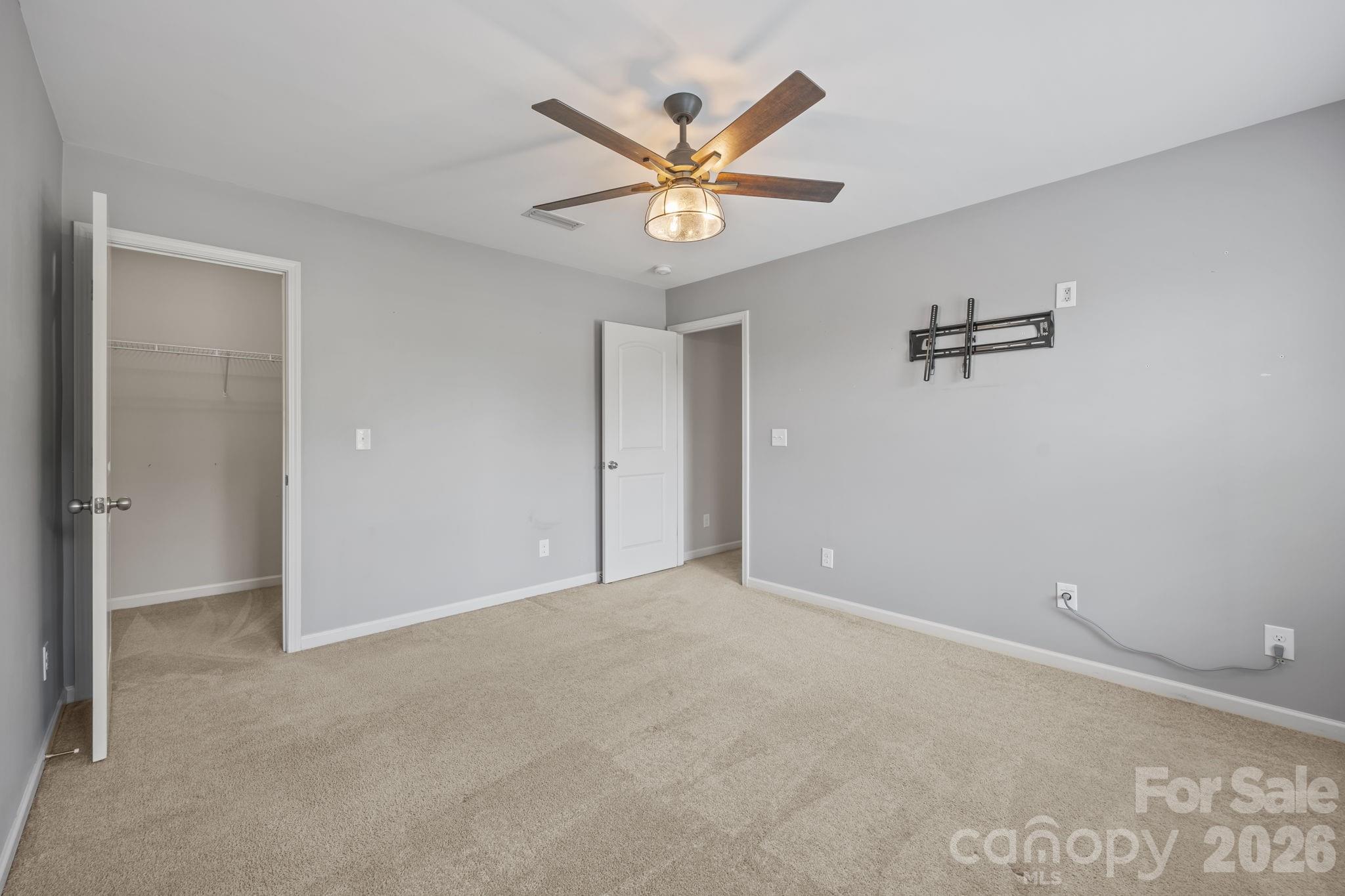 103 Hedgewood Drive — Mooresville