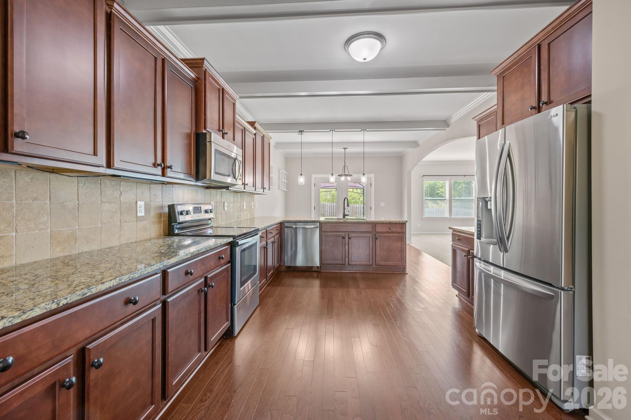 103 Hedgewood Drive — Mooresville