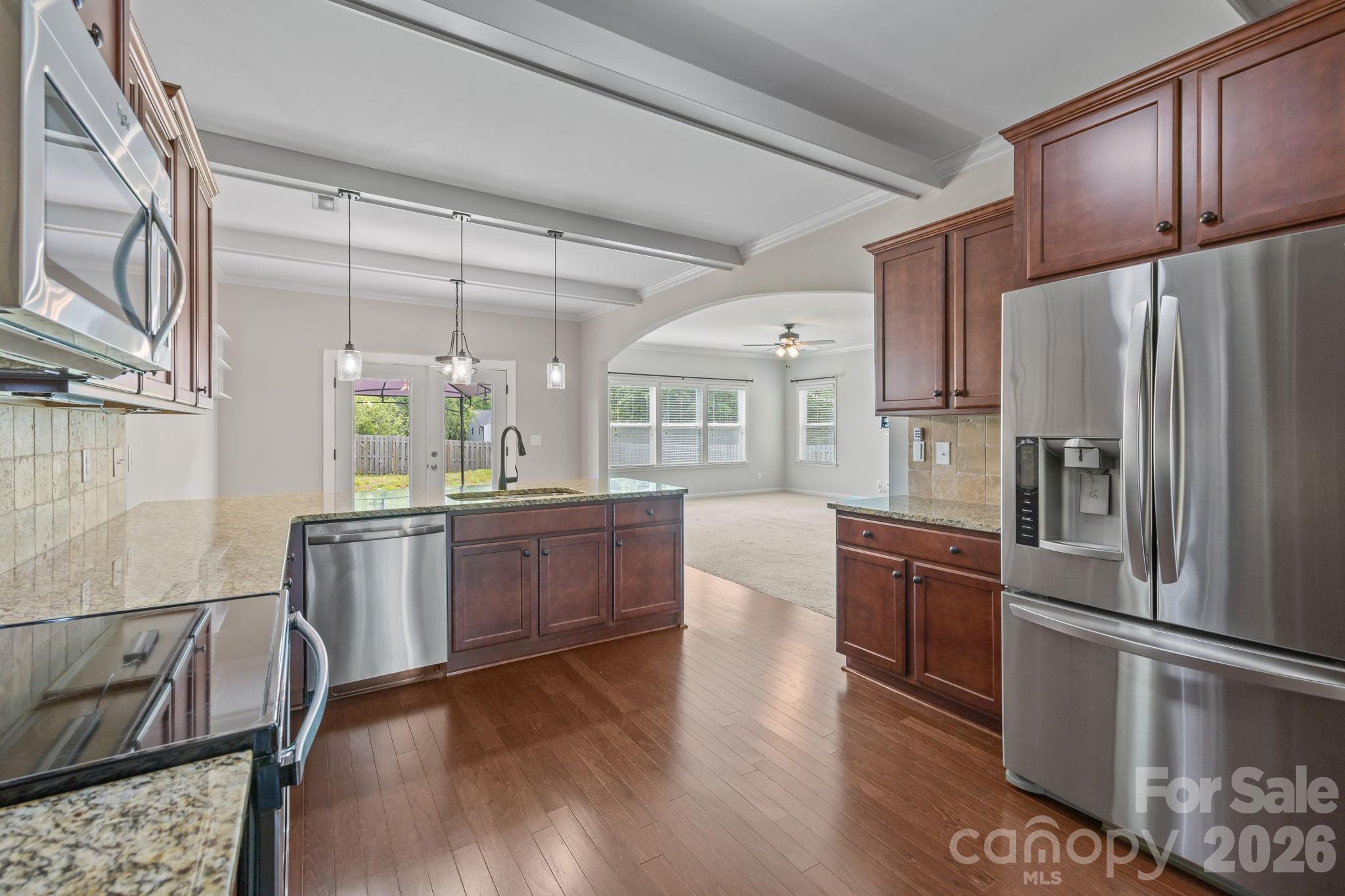 103 Hedgewood Drive — Mooresville