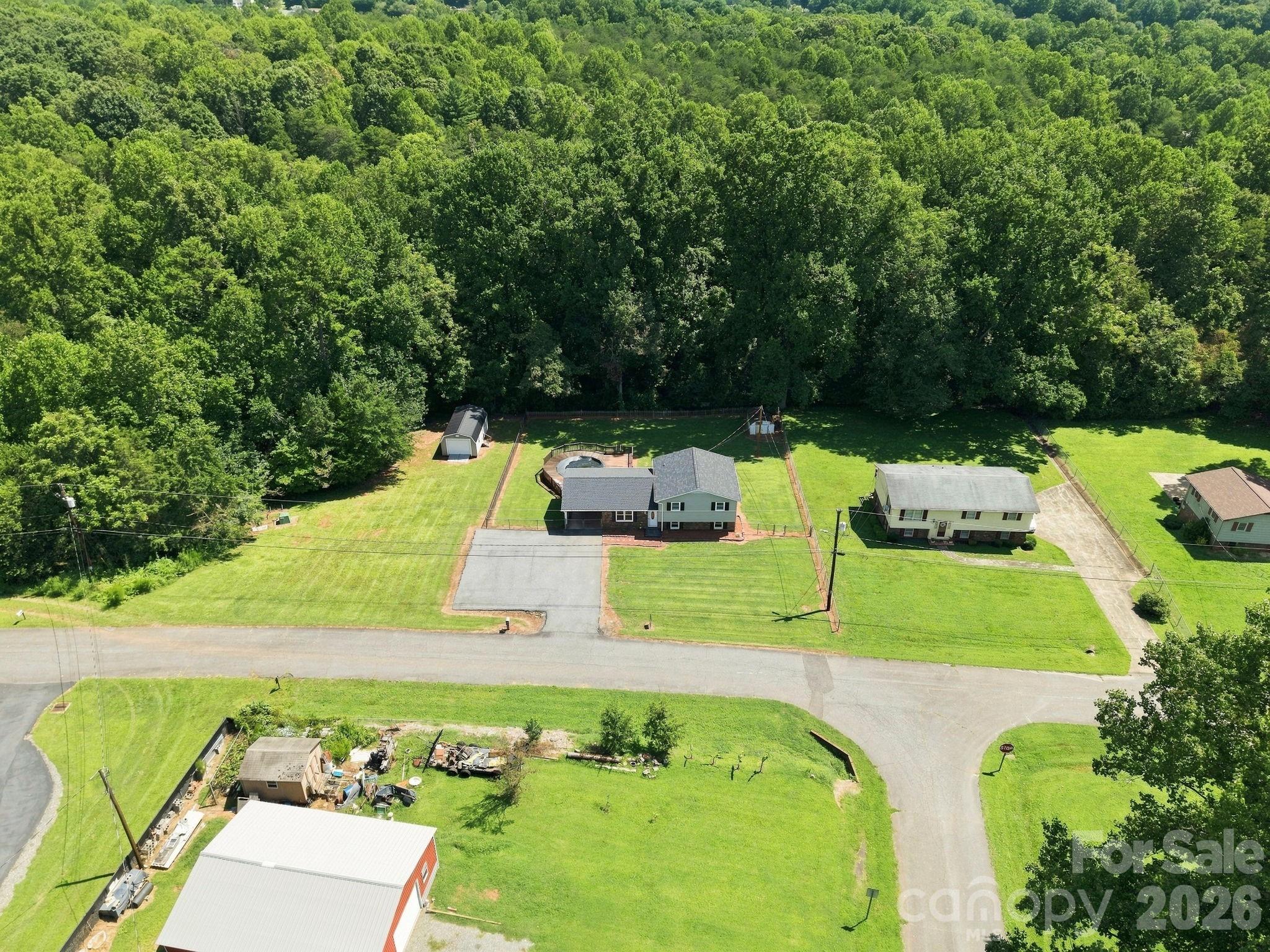 3730 Sedgefield Drive — Conover