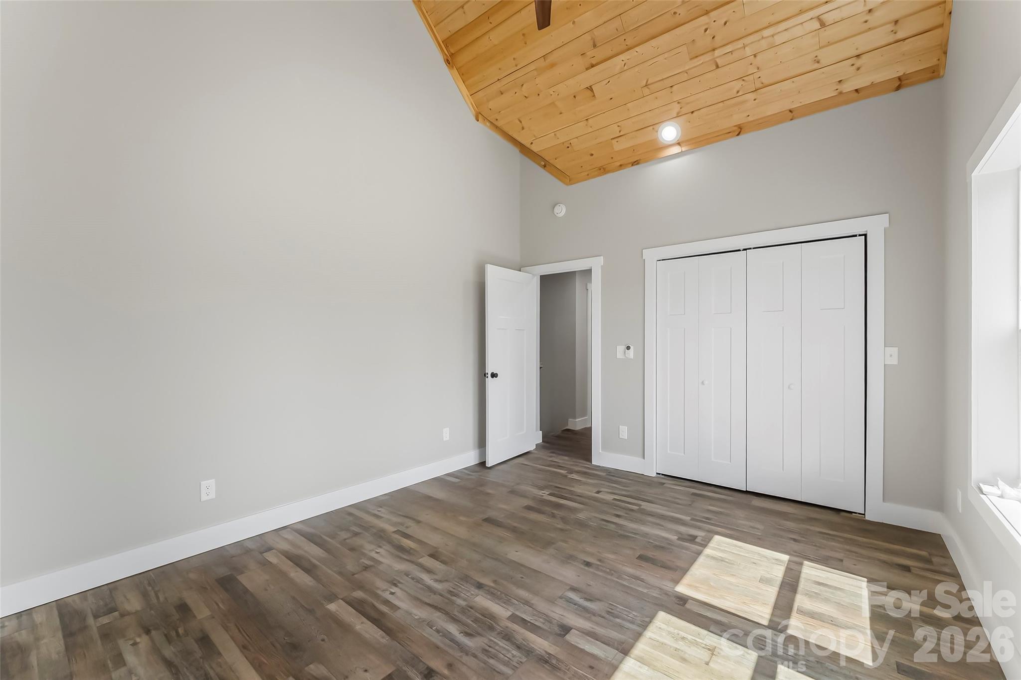 189 Clinchfield Gap Road — Marion