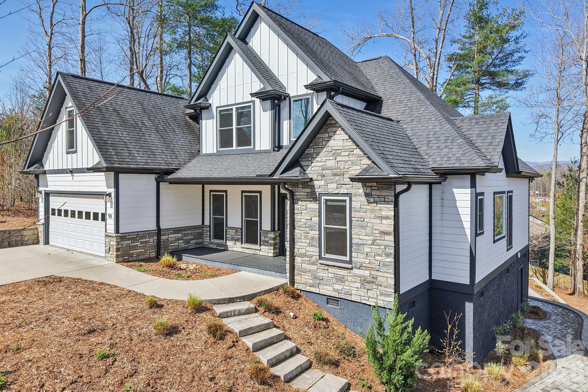 98 Hamilton Woods Lane — Etowah