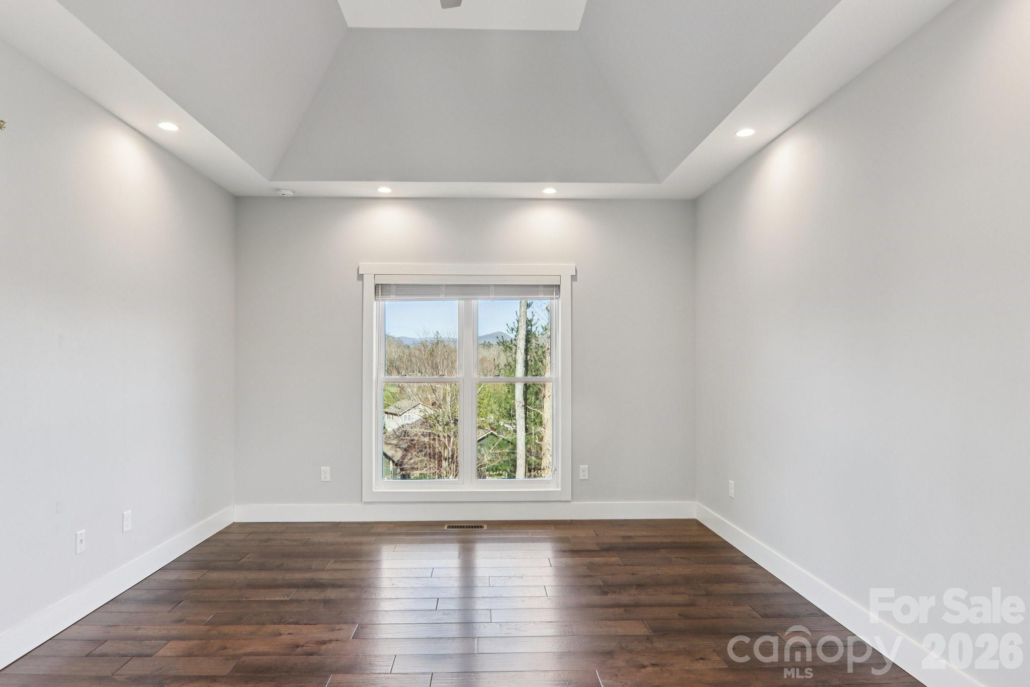 98 Hamilton Woods Lane — Etowah