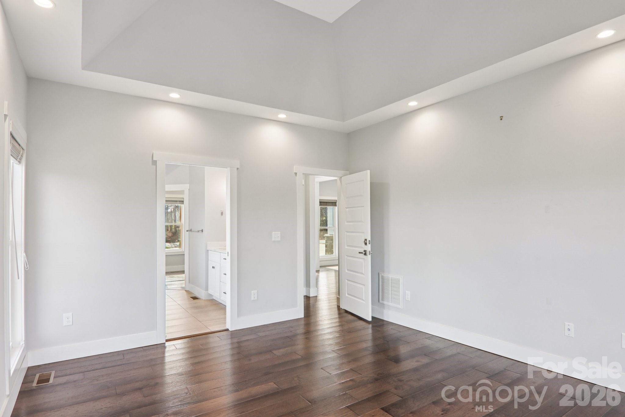 98 Hamilton Woods Lane — Etowah