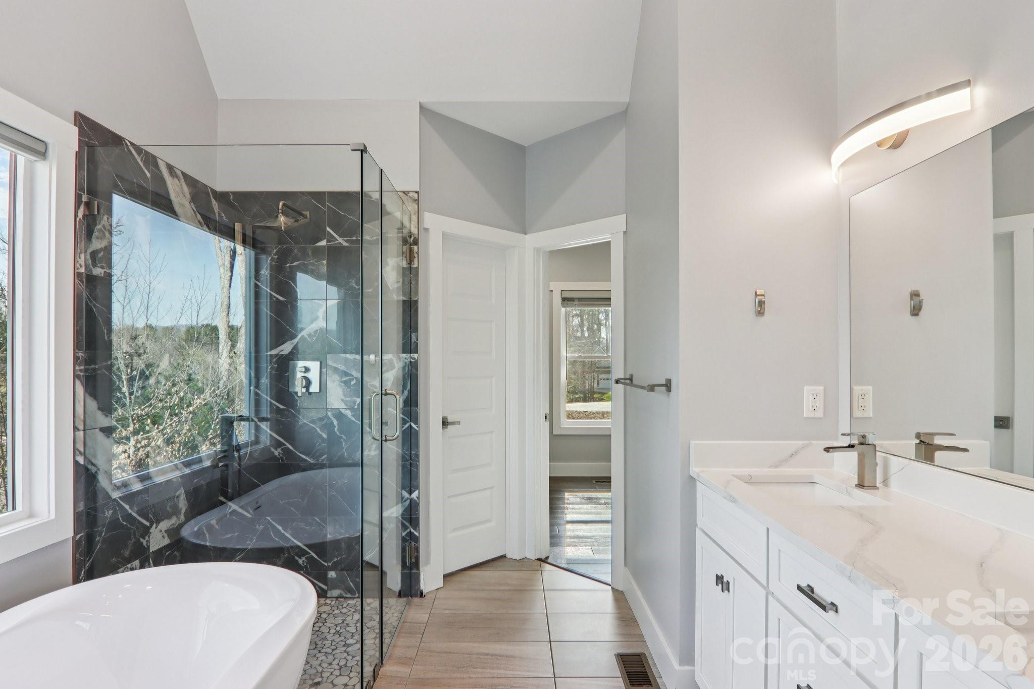 98 Hamilton Woods Lane — Etowah