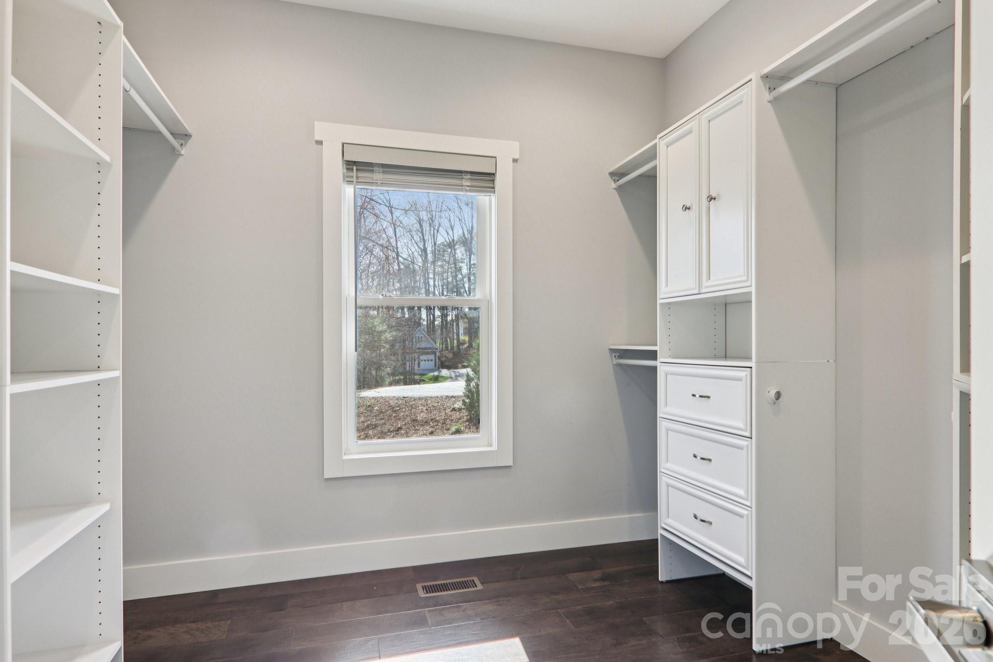 98 Hamilton Woods Lane — Etowah