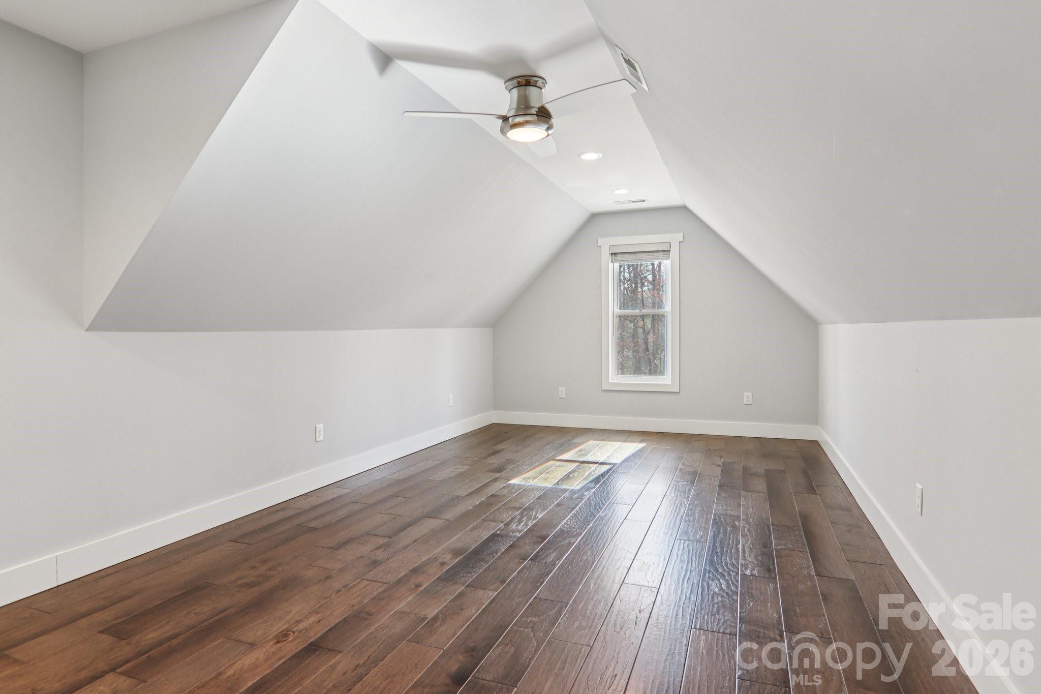98 Hamilton Woods Lane — Etowah