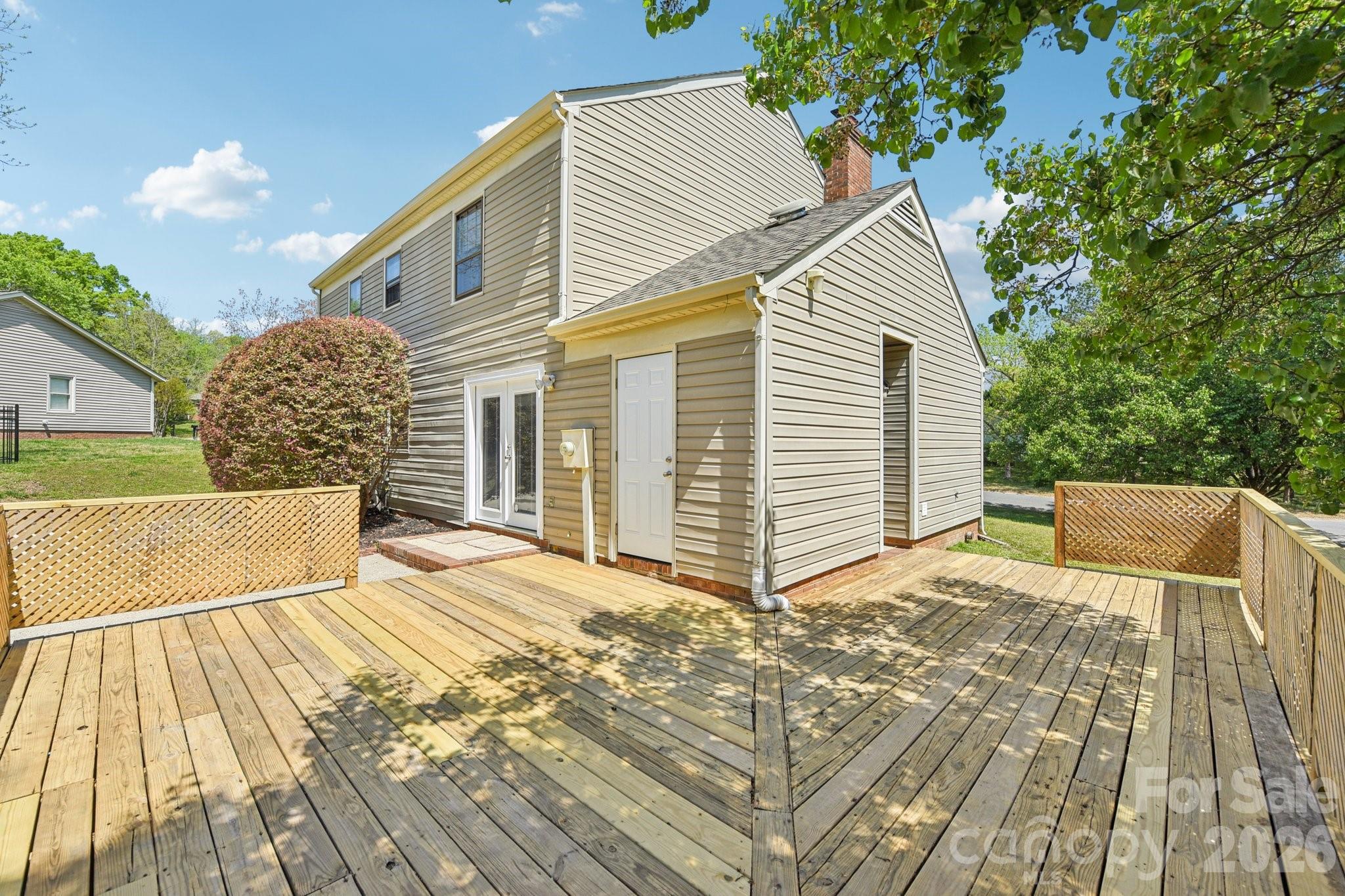 11140 Painted Tree Road — Charlotte