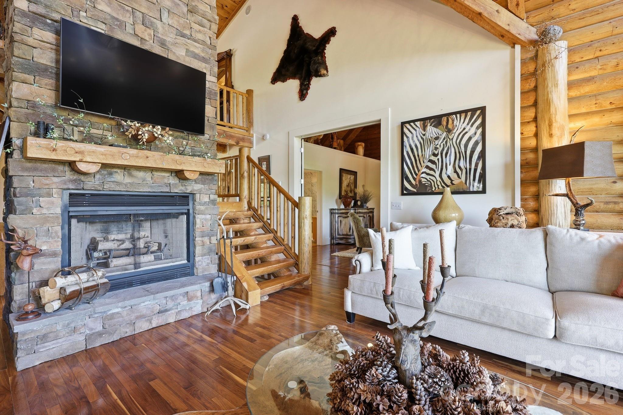 112 Sunny Morning Court — Hendersonville