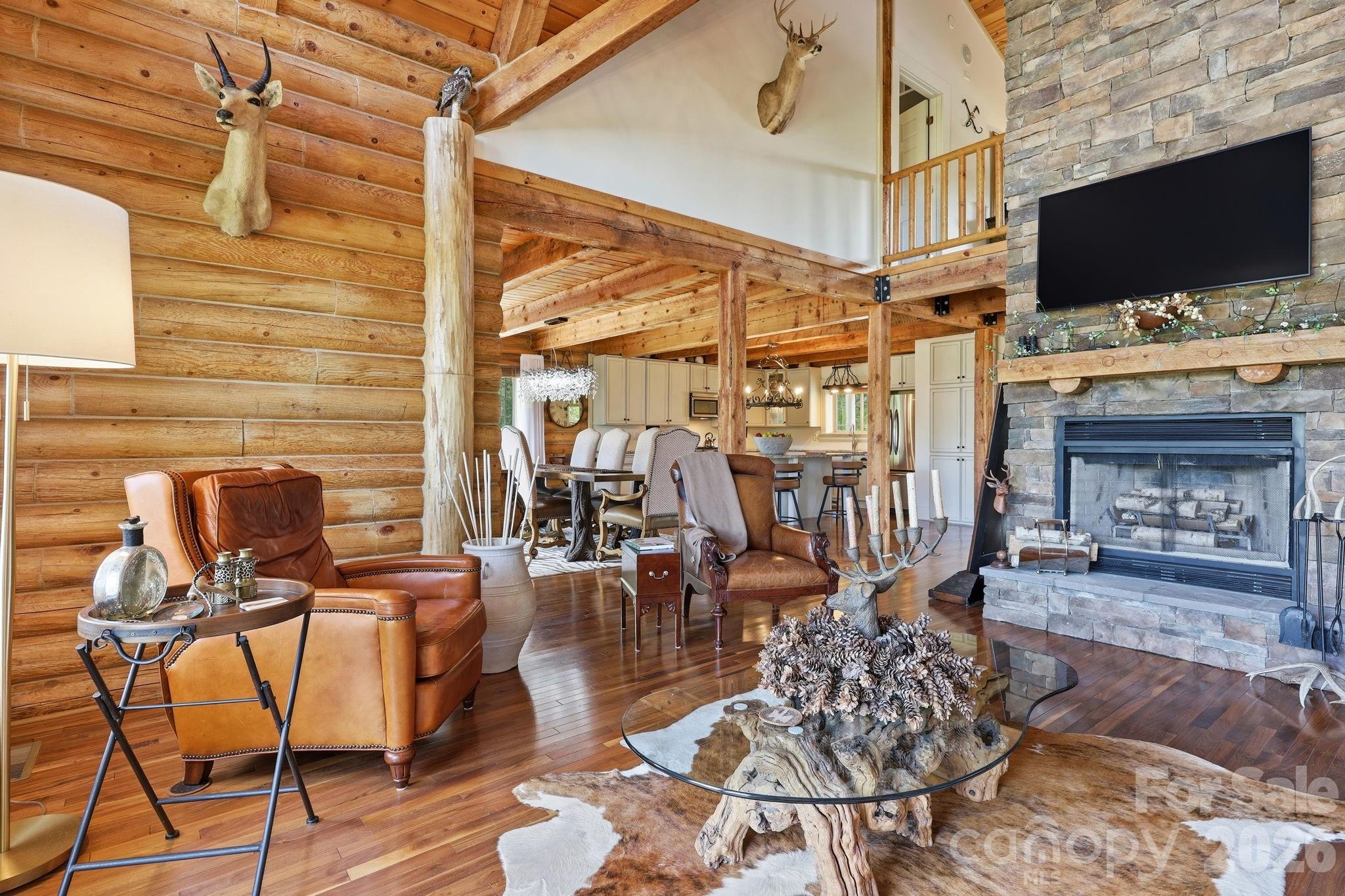 112 Sunny Morning Court — Hendersonville