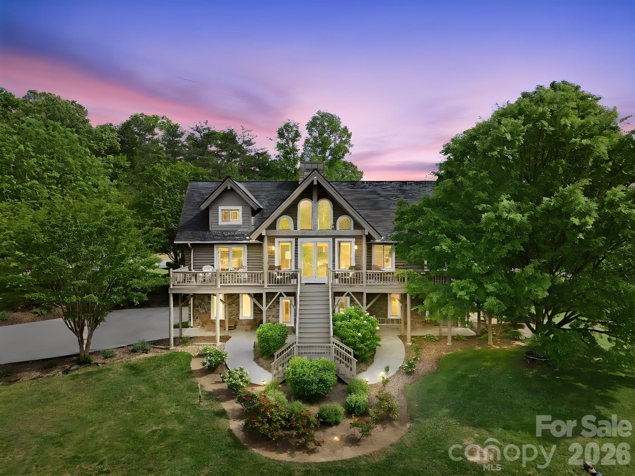 112 Sunny Morning Court — Hendersonville