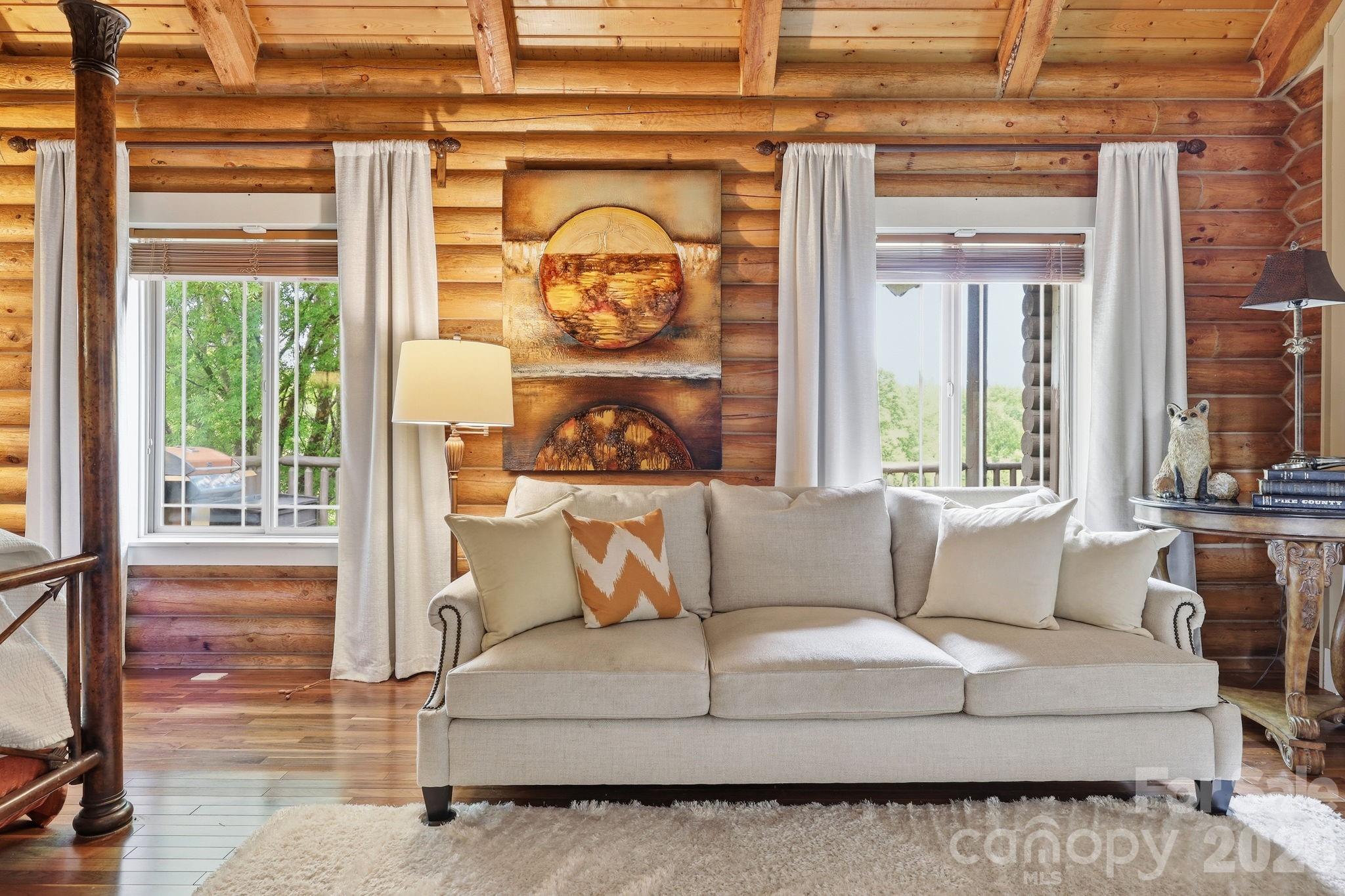 112 Sunny Morning Court — Hendersonville