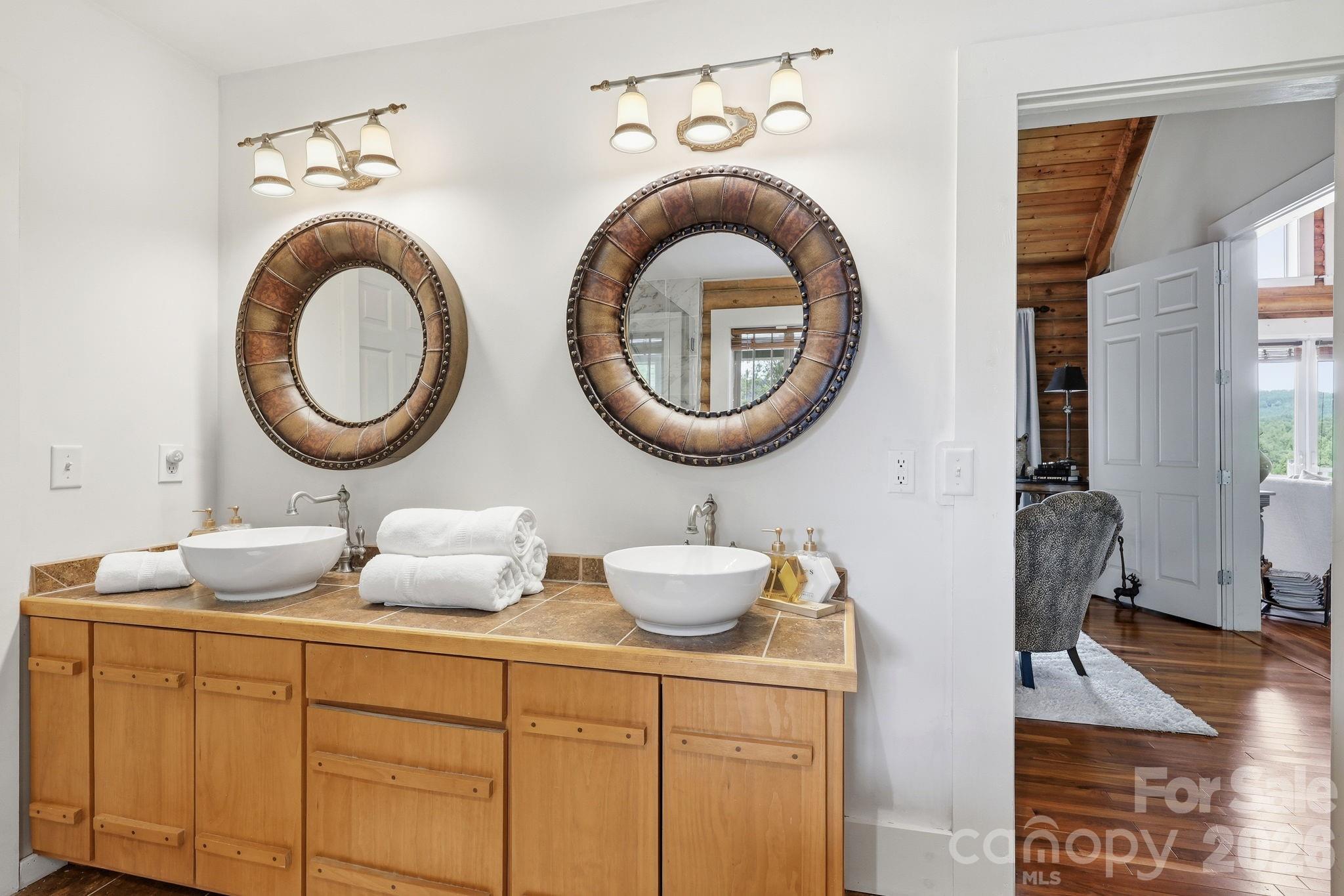 112 Sunny Morning Court — Hendersonville