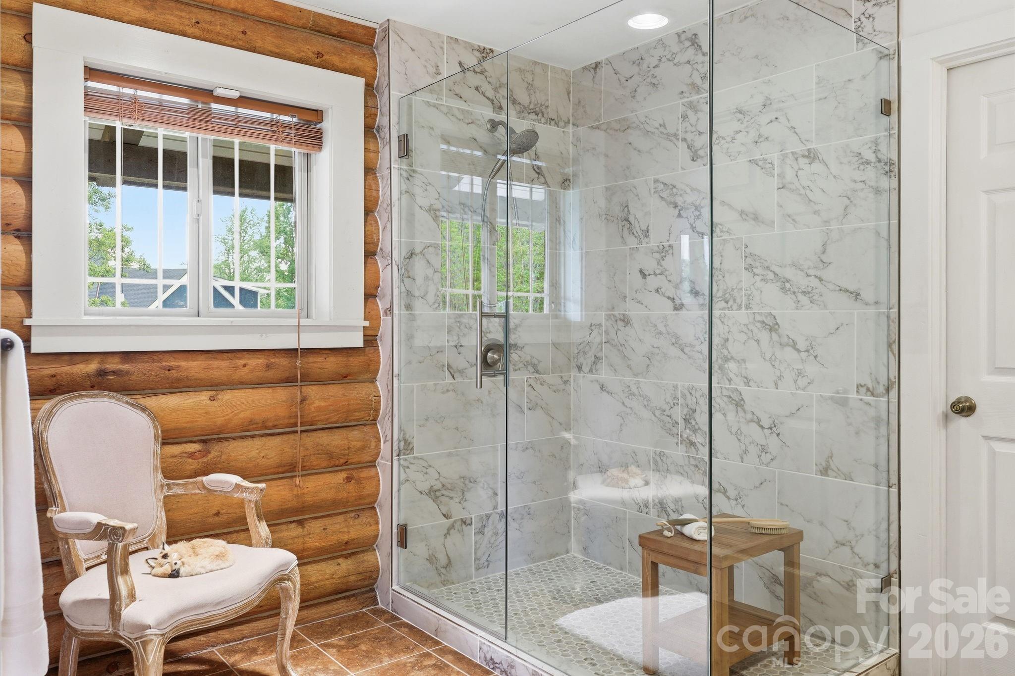112 Sunny Morning Court — Hendersonville