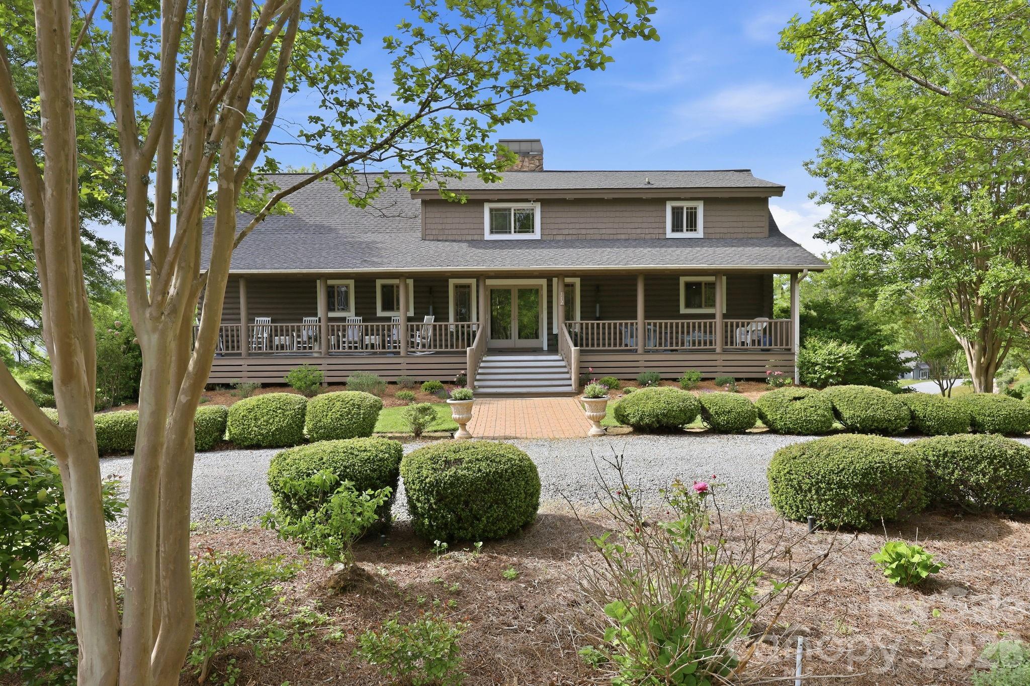 112 Sunny Morning Court — Hendersonville