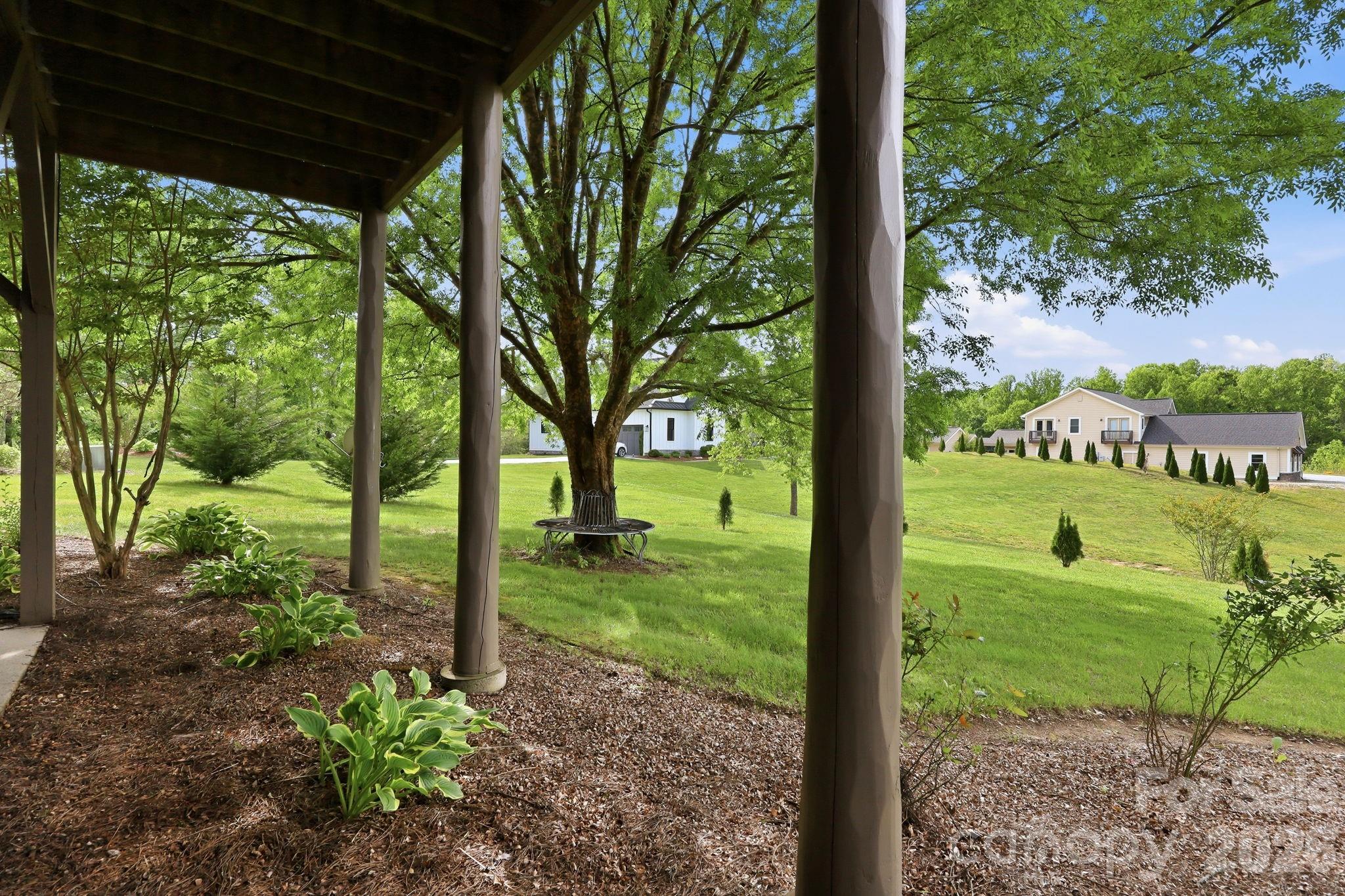 112 Sunny Morning Court — Hendersonville