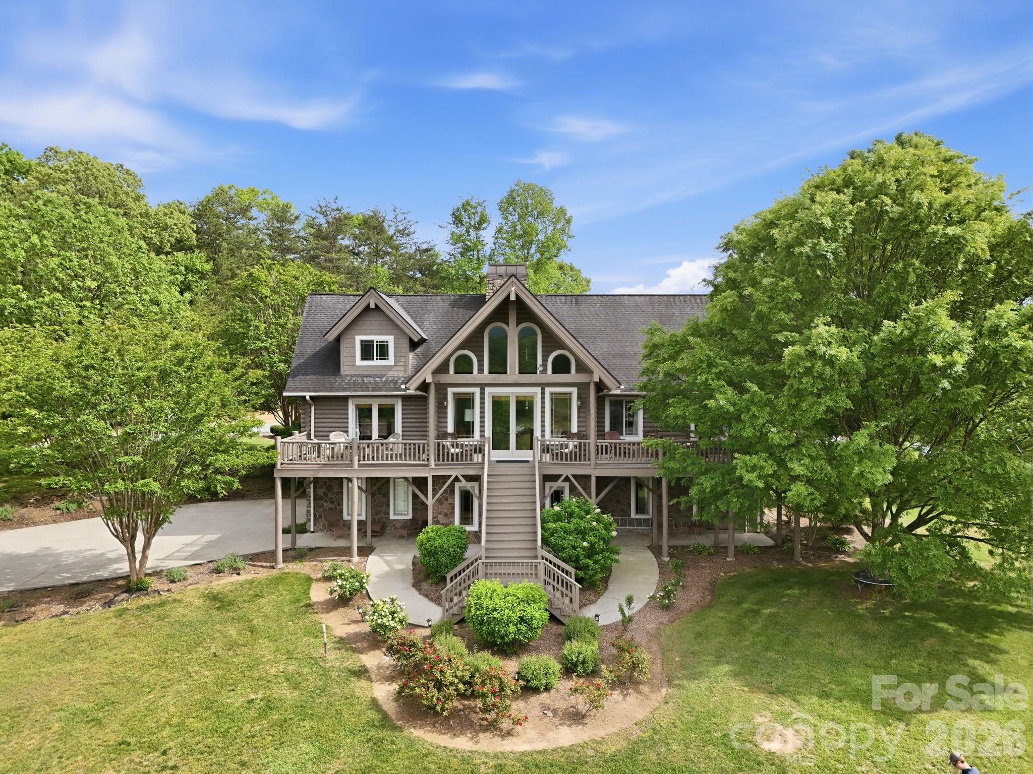 112 Sunny Morning Court — Hendersonville