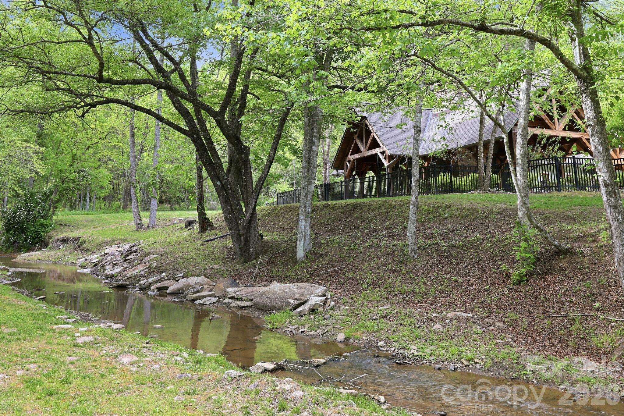 112 Sunny Morning Court — Hendersonville