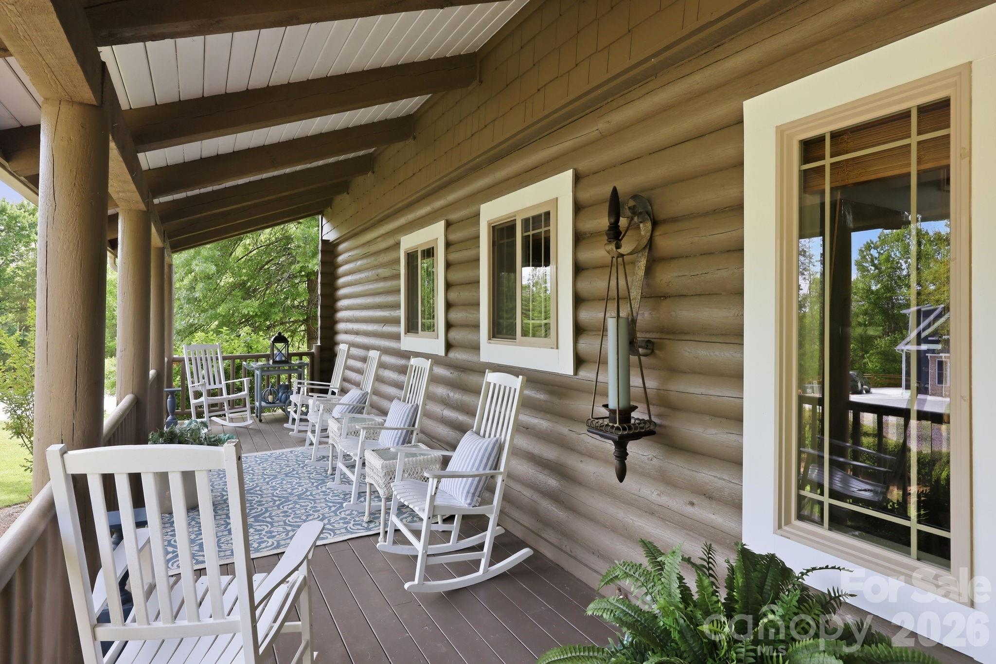 112 Sunny Morning Court — Hendersonville