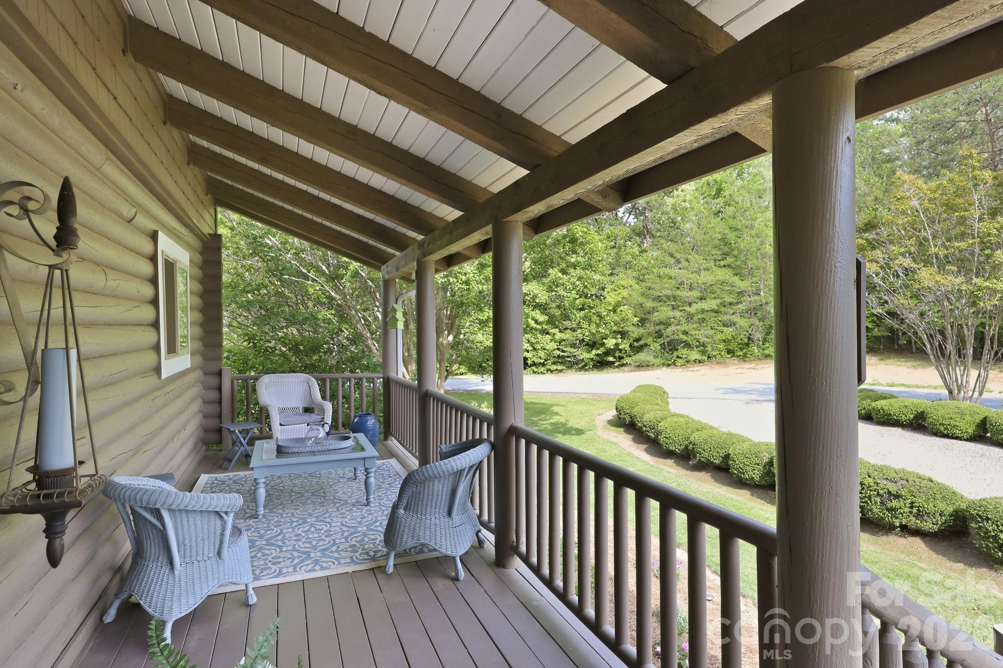 112 Sunny Morning Court — Hendersonville