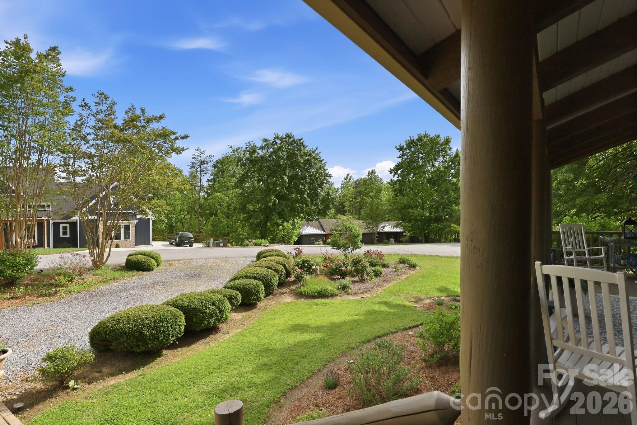 112 Sunny Morning Court — Hendersonville