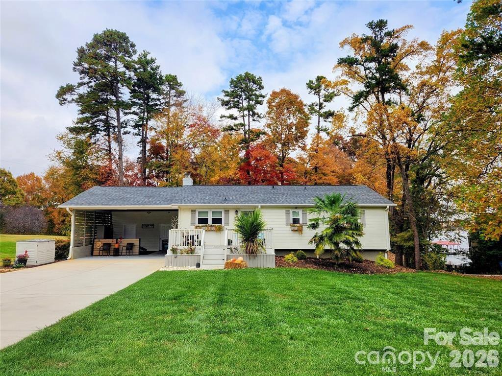 9542 Riviera Drive — Sherrills Ford