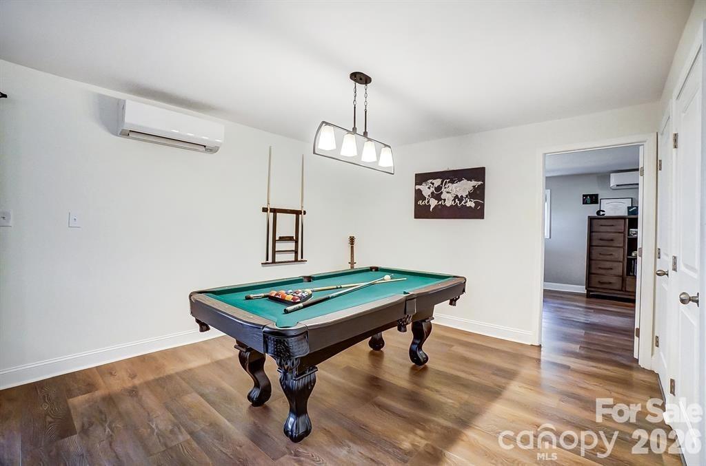 9542 Riviera Drive — Sherrills Ford