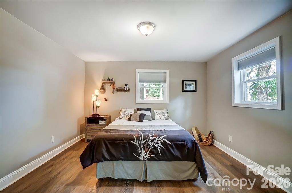 9542 Riviera Drive — Sherrills Ford