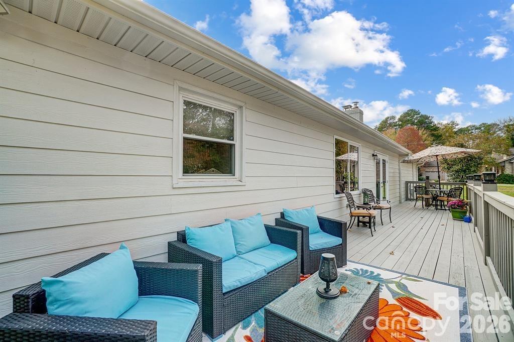 9542 Riviera Drive — Sherrills Ford