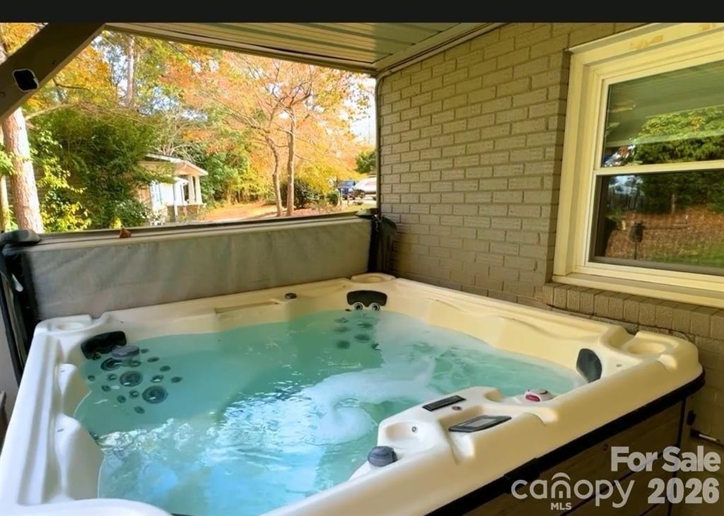 9542 Riviera Drive — Sherrills Ford