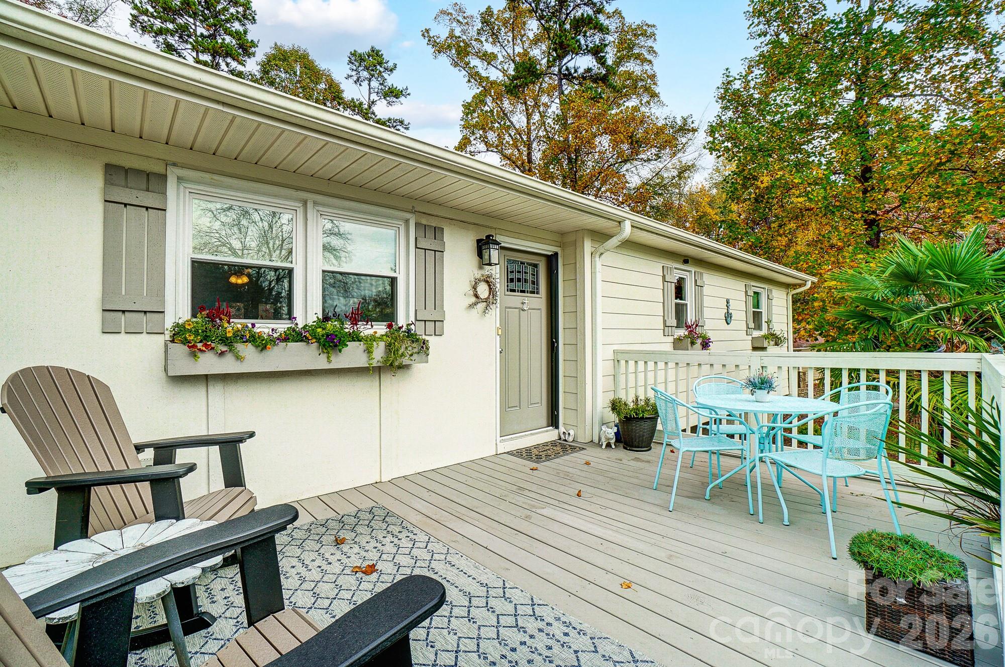9542 Riviera Drive — Sherrills Ford