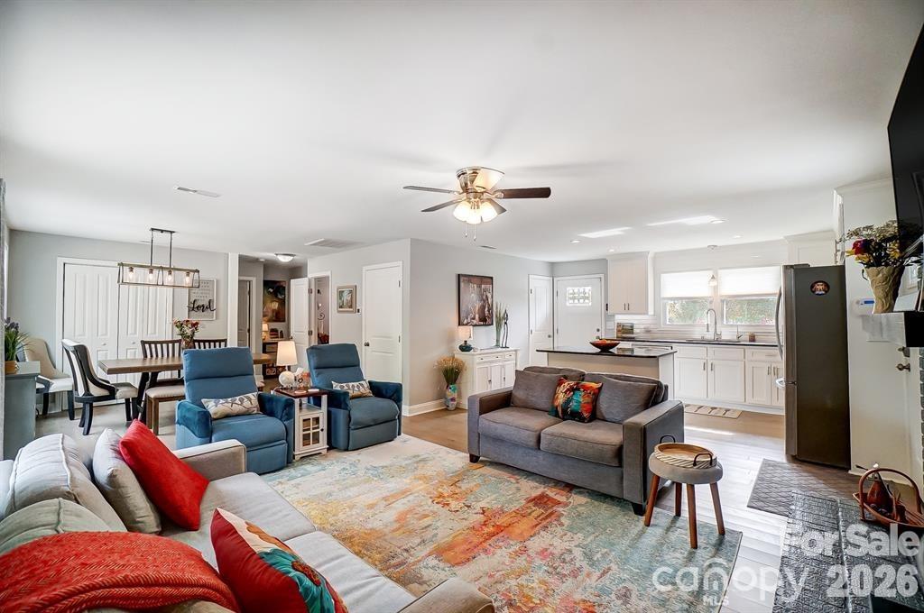 9542 Riviera Drive — Sherrills Ford