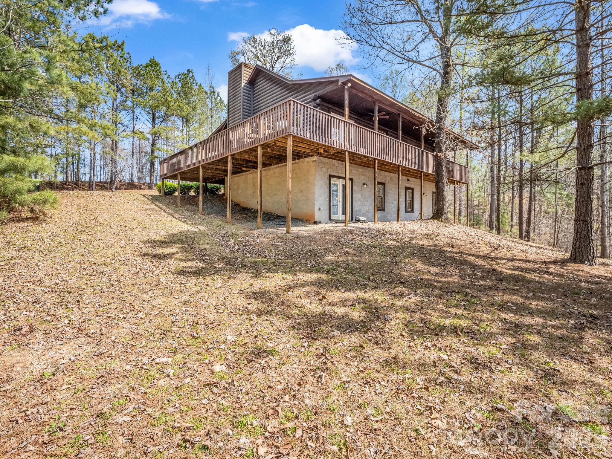 1050 Cross Ridge Drive — Rutherfordton