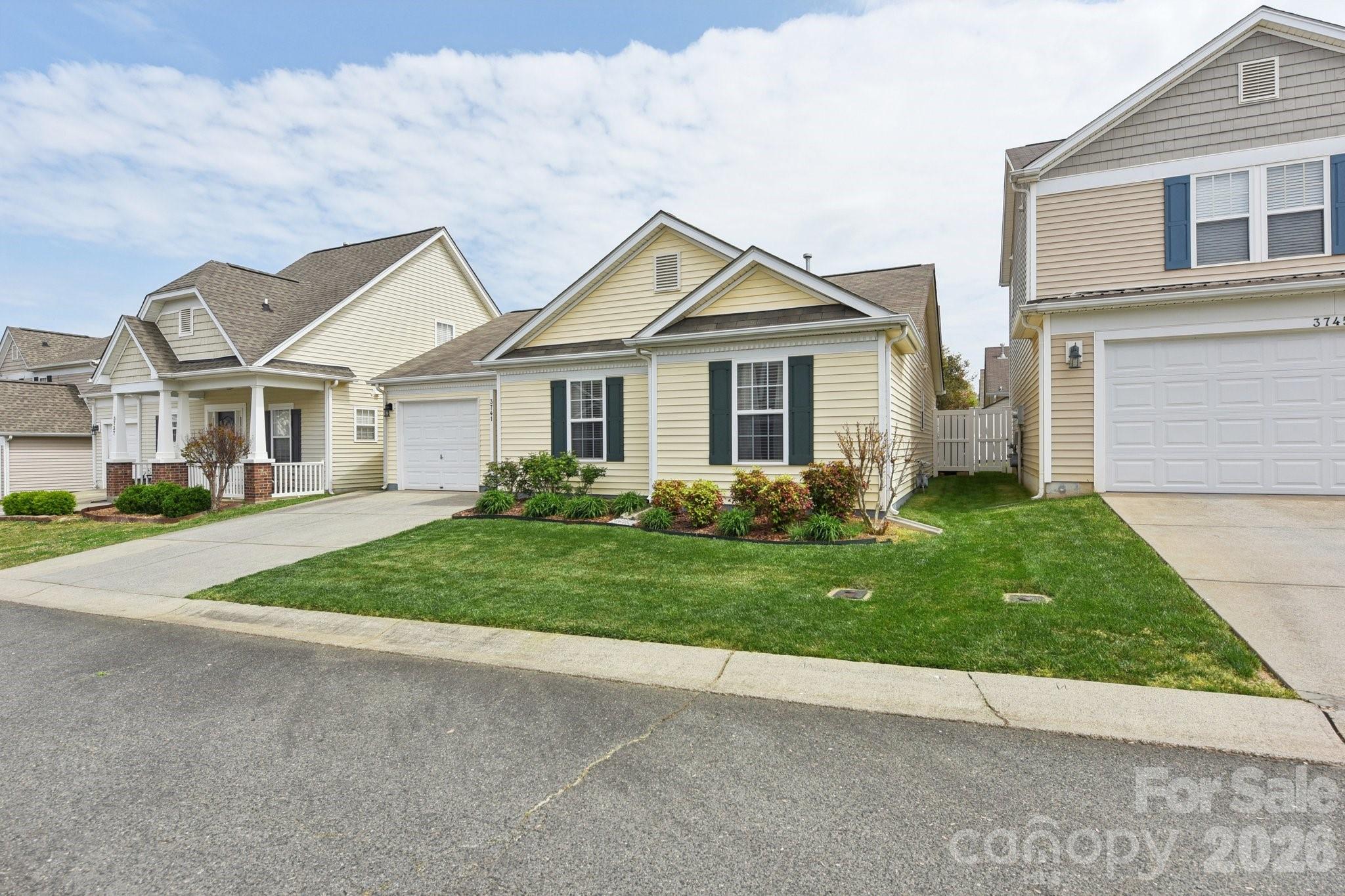 3741 Capris Lane — Fort Mill