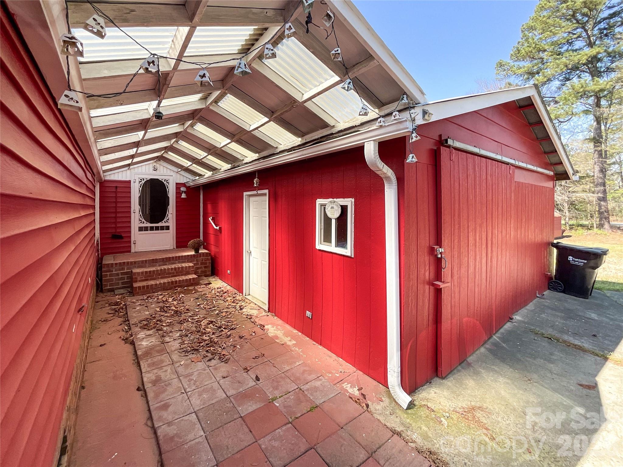 6708 Aerowood Circle — Waxhaw