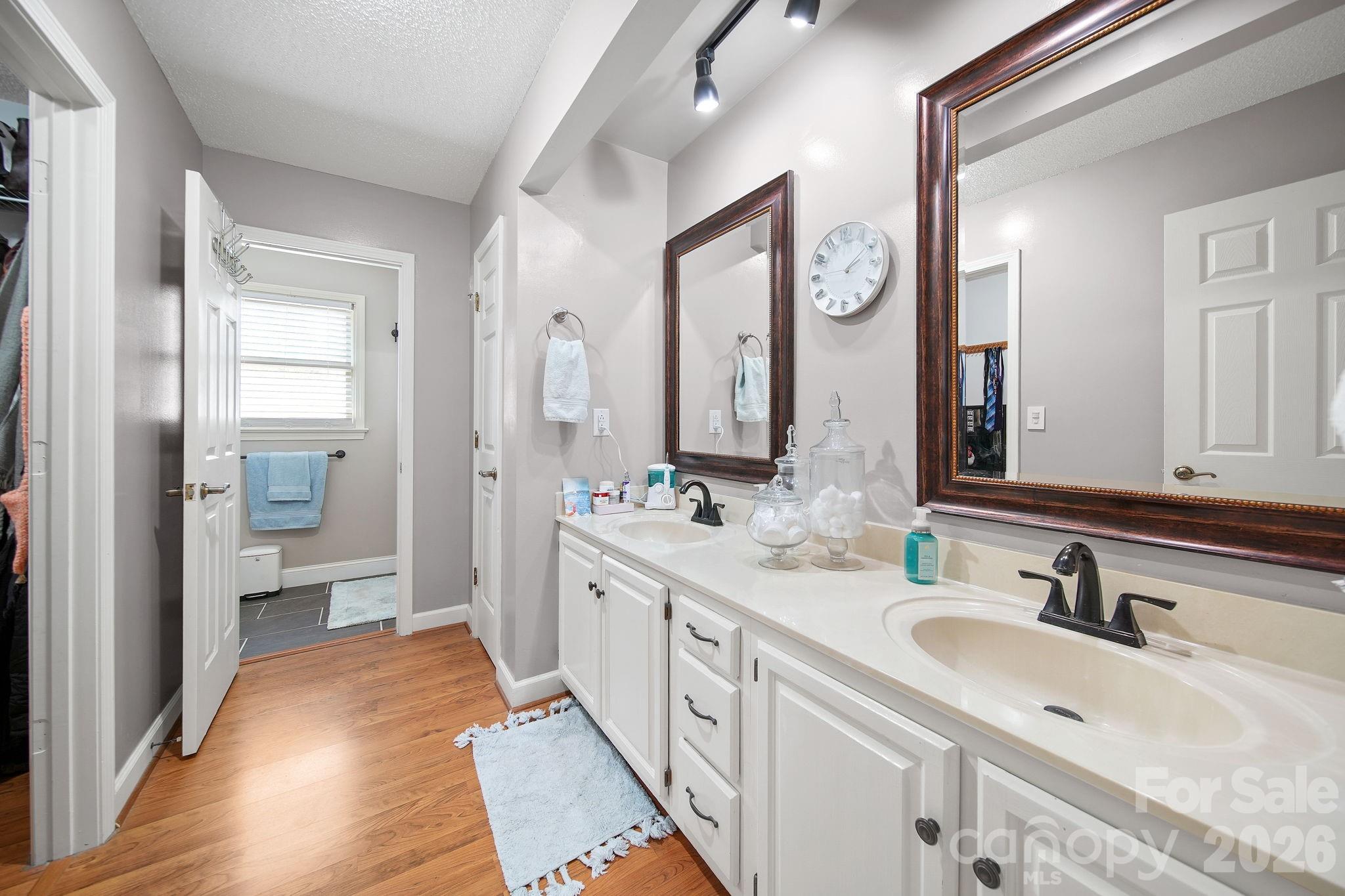 120 Ridgewood Court — Salisbury