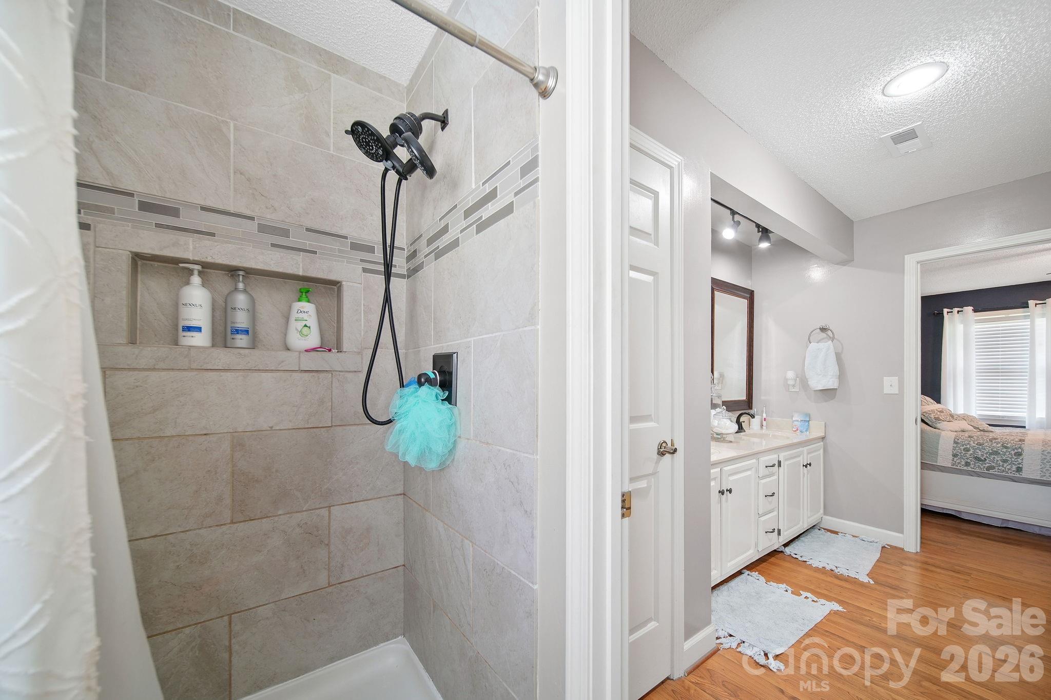 120 Ridgewood Court — Salisbury