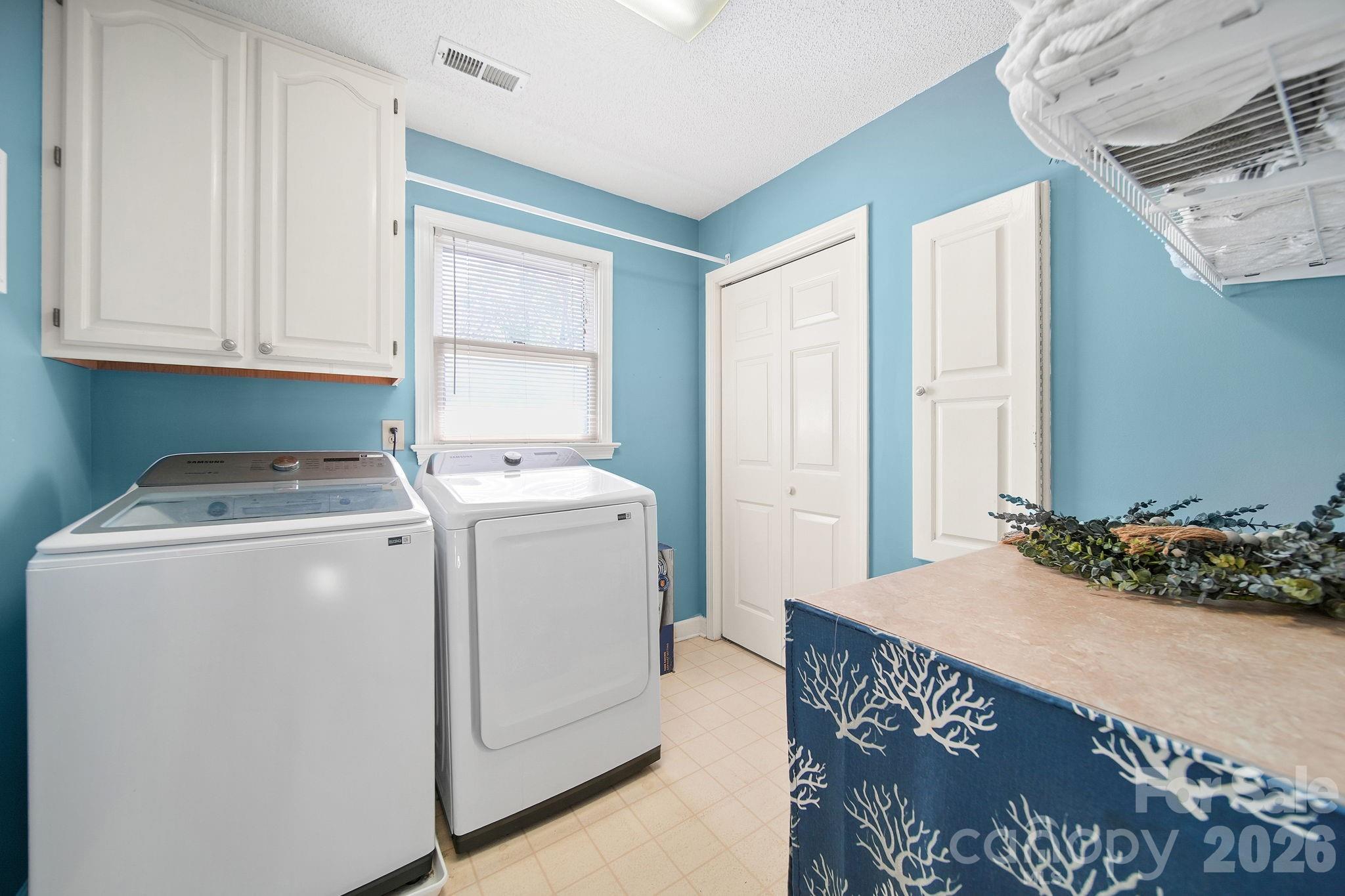 120 Ridgewood Court — Salisbury