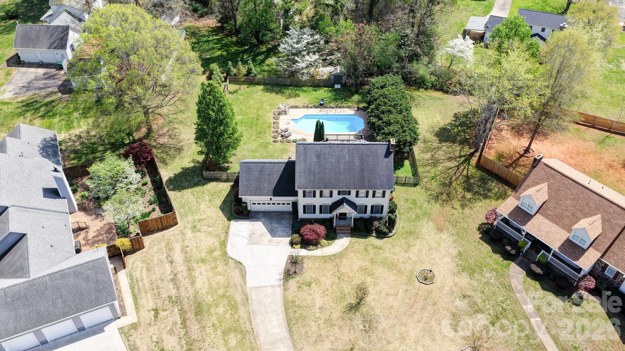120 Ridgewood Court — Salisbury