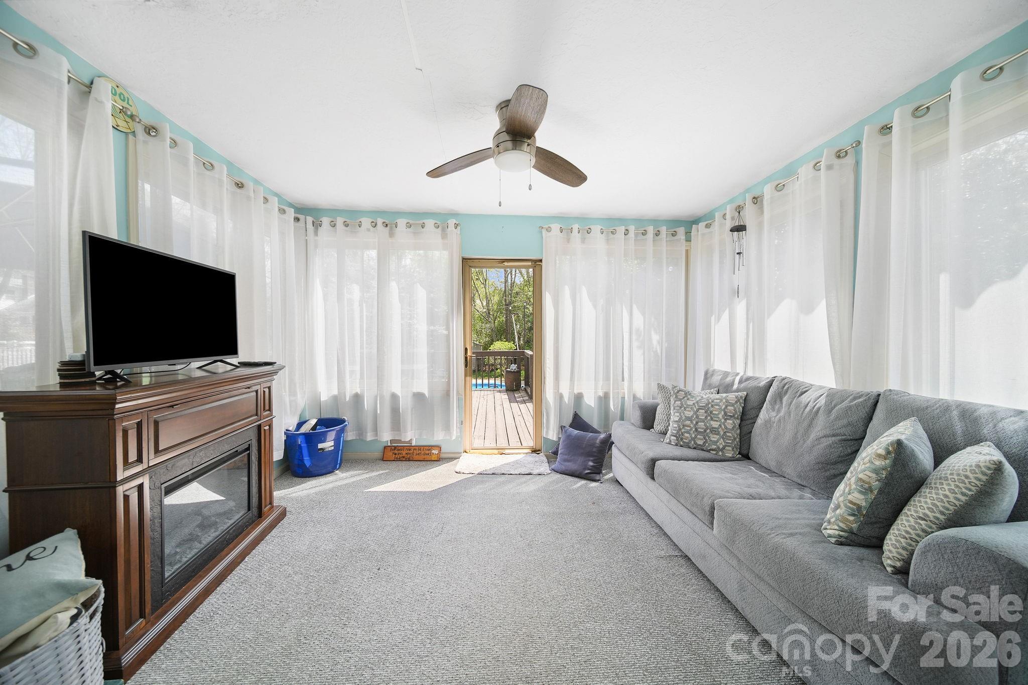 120 Ridgewood Court — Salisbury
